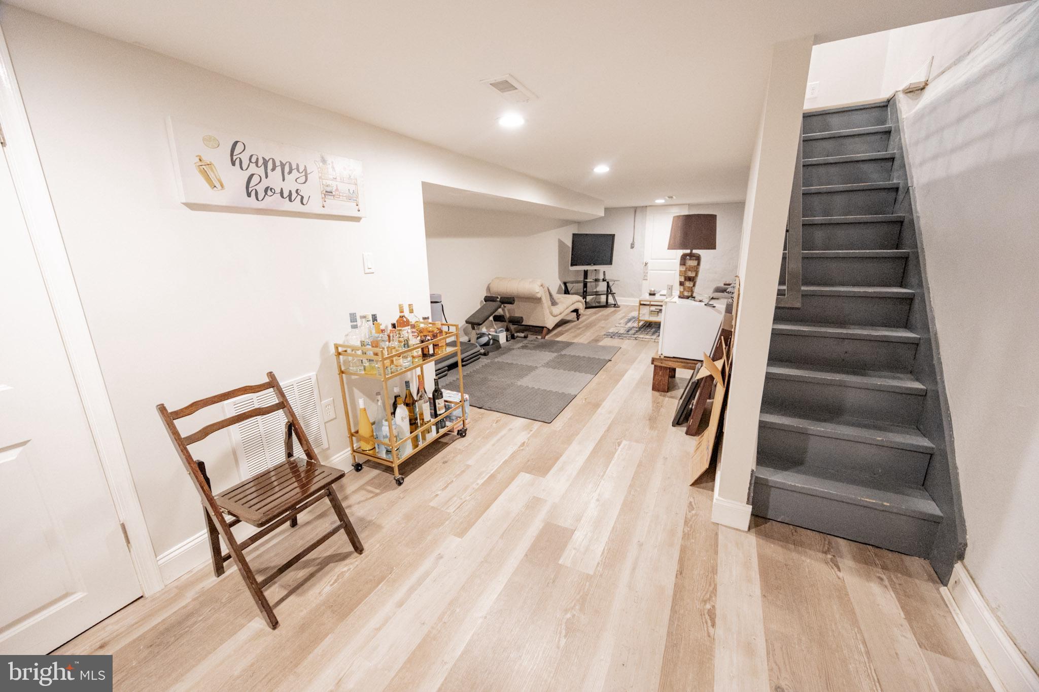 GERMANTOWN - Residential