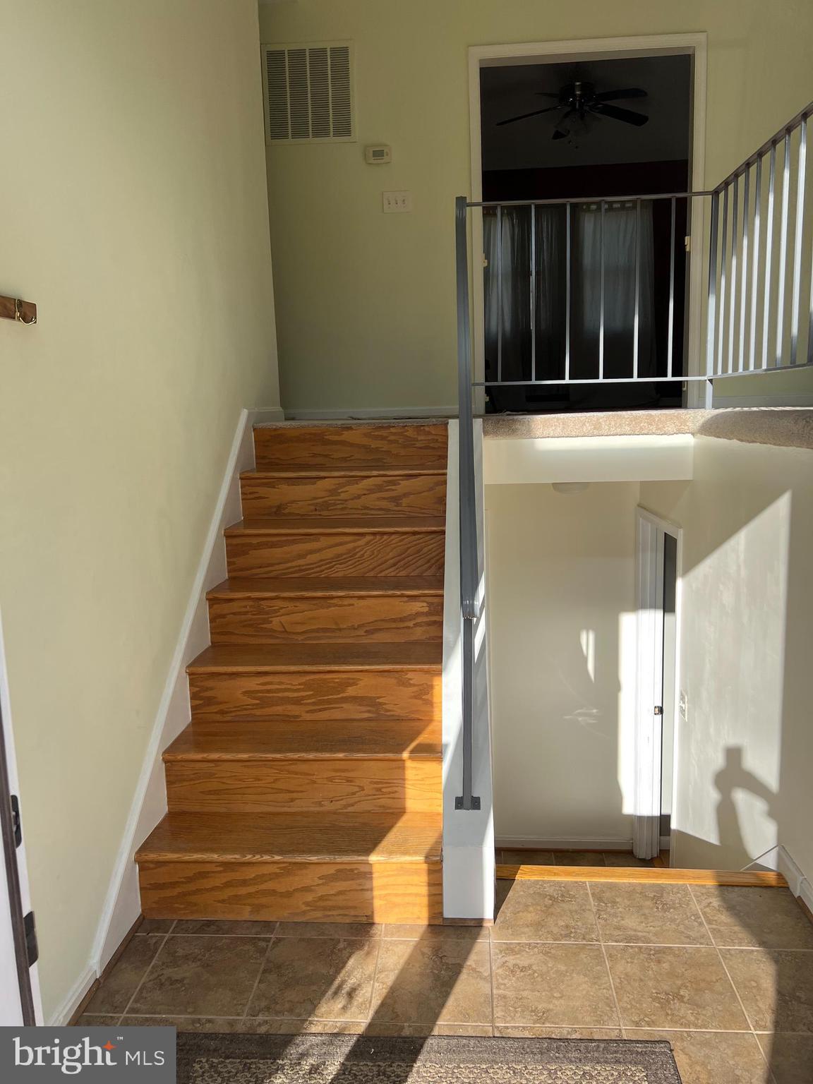 YORKSHIRE ACRES - Residential Lease