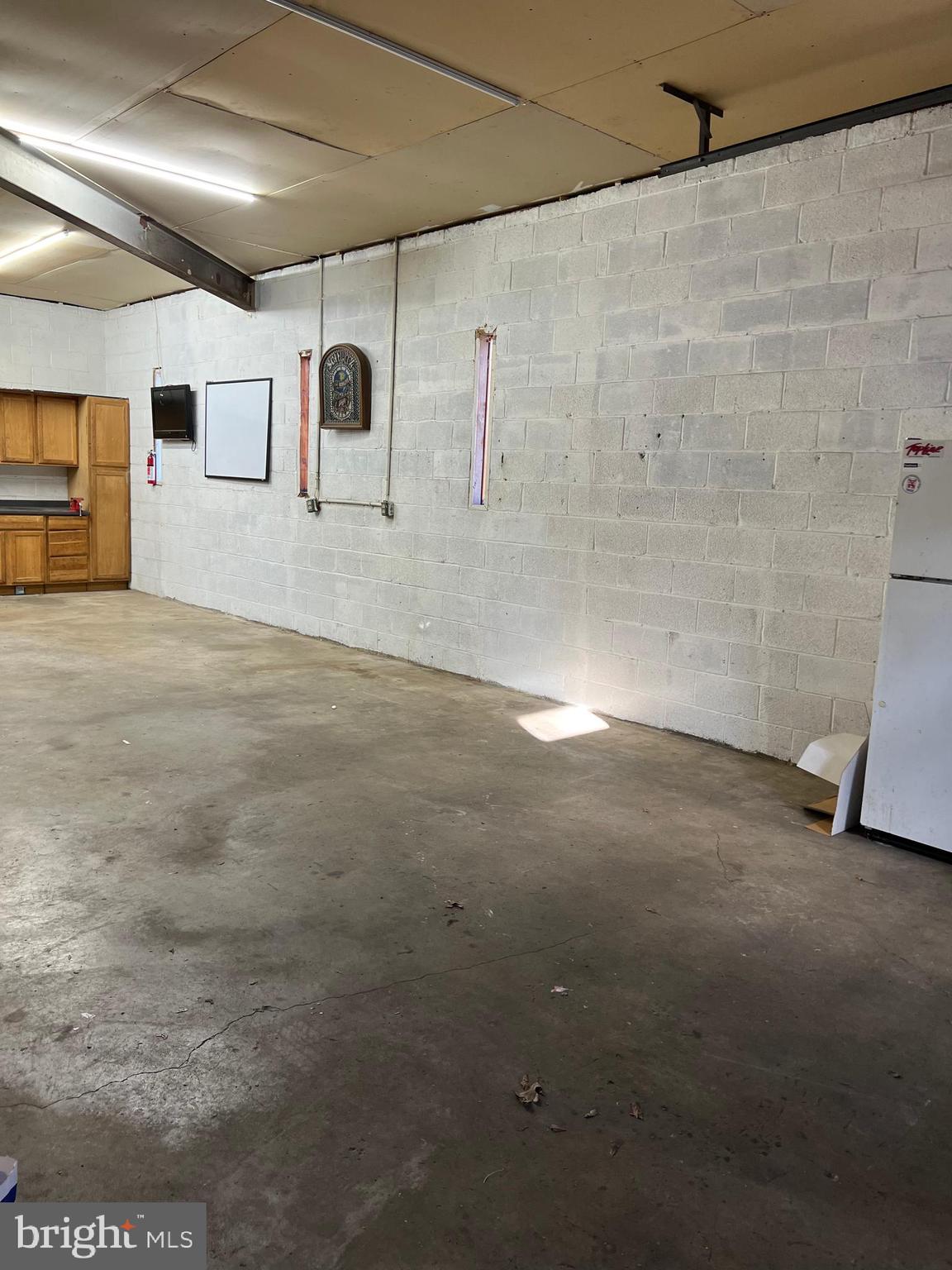 YORKSHIRE ACRES - Residential Lease