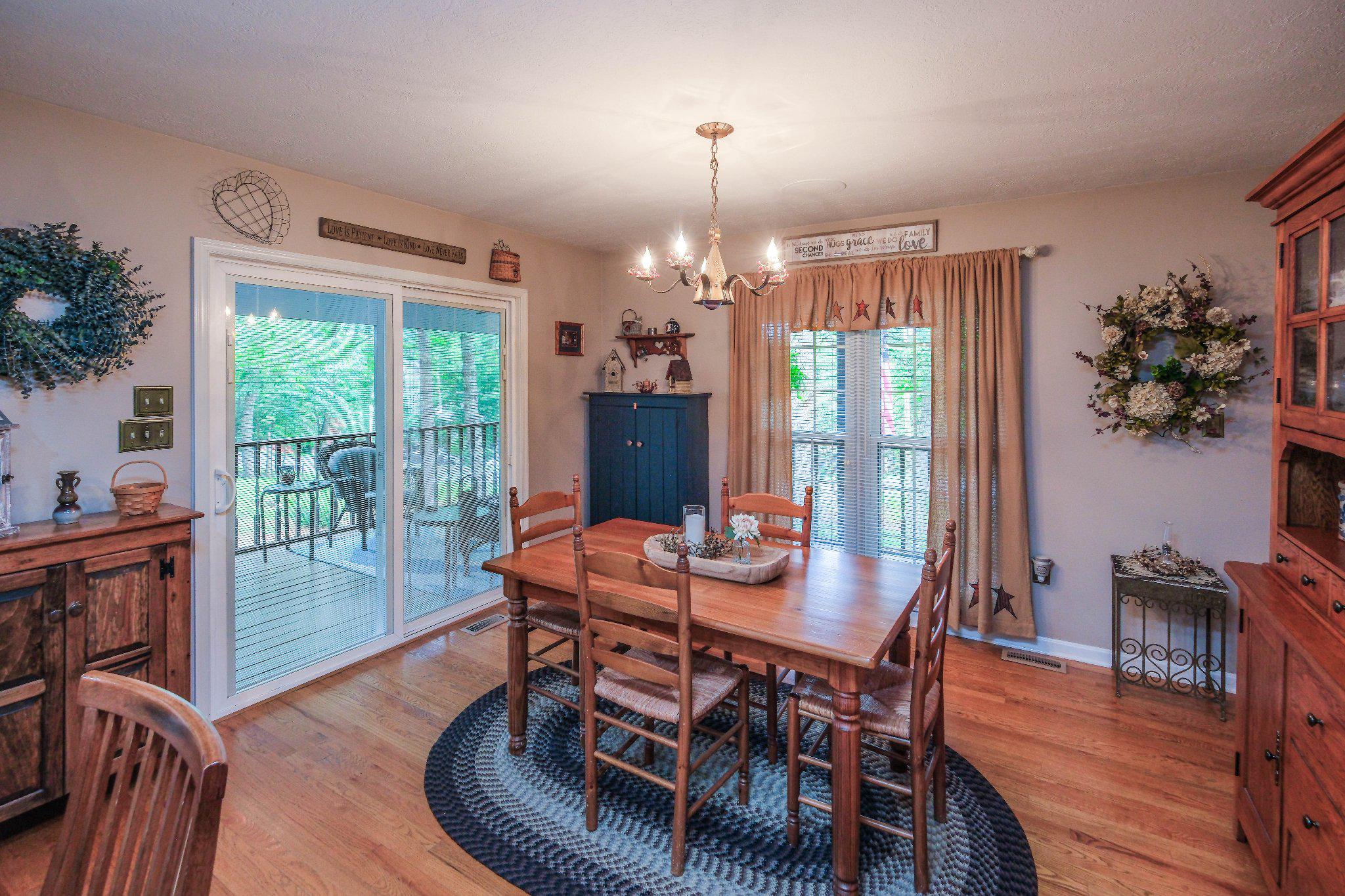 LAKE HOLIDAY ESTATES - Residential