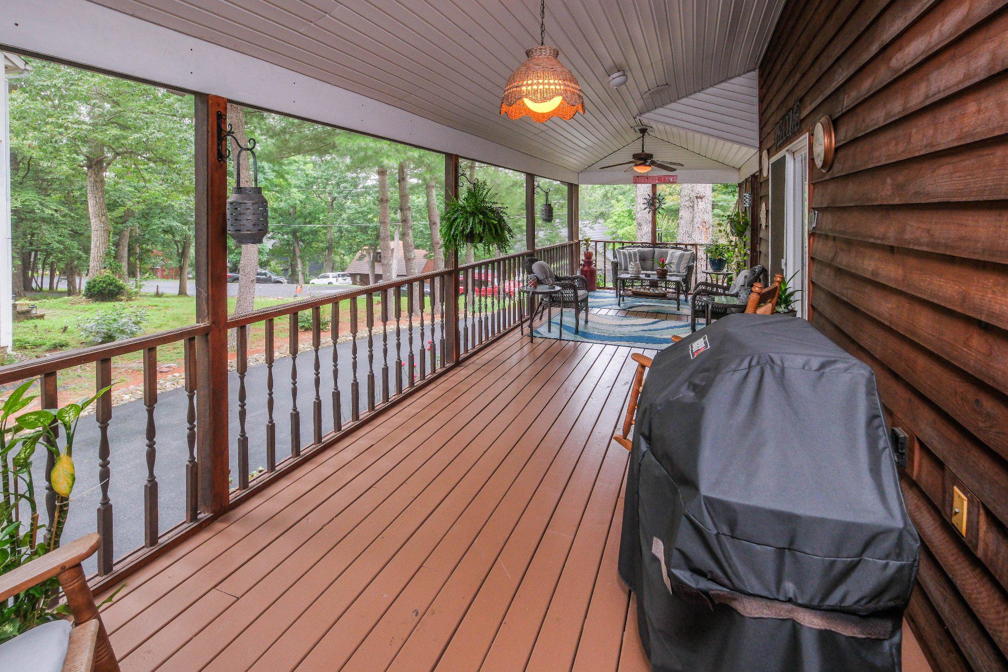 LAKE HOLIDAY ESTATES - Residential