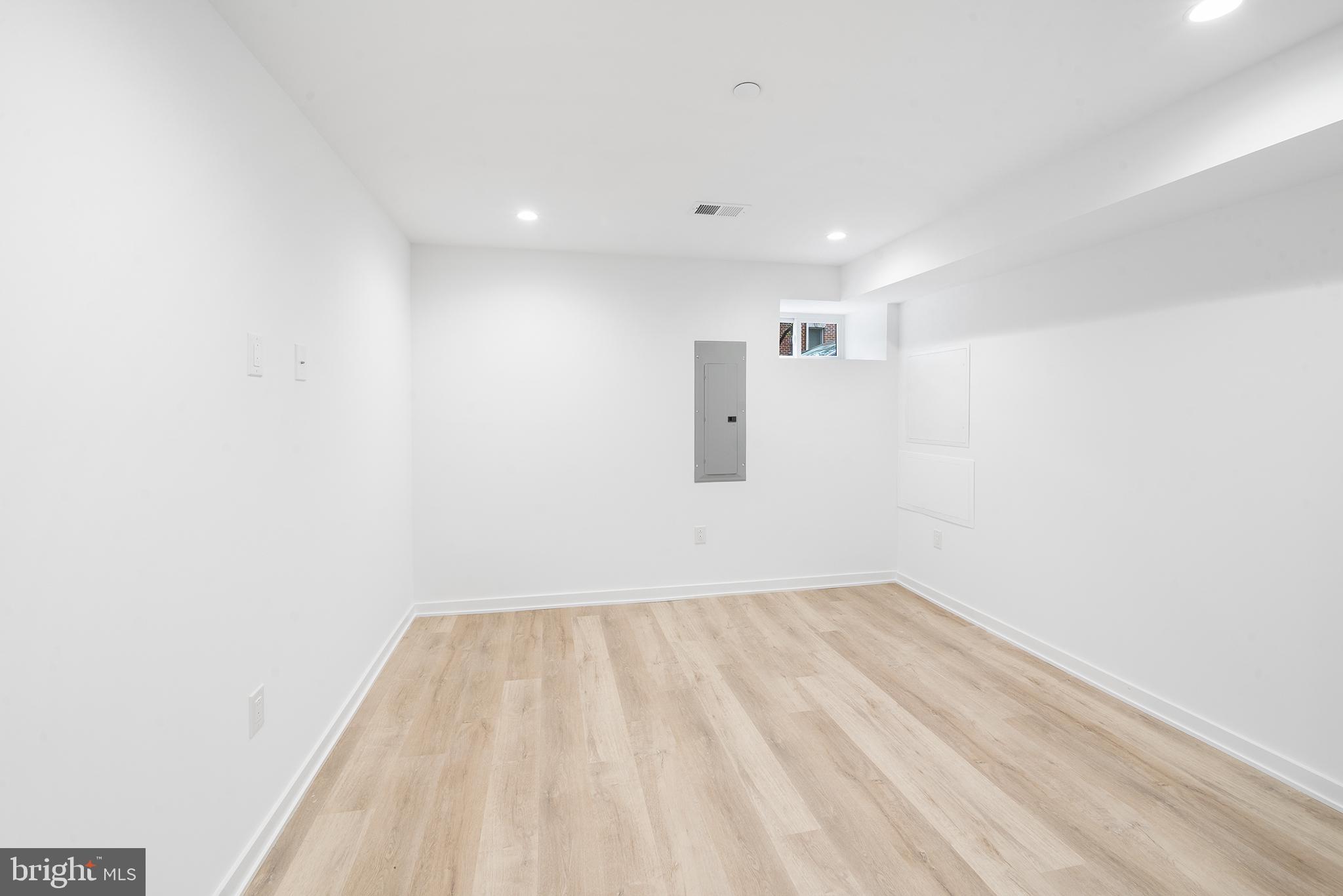 BELLA VISTA - Residential
