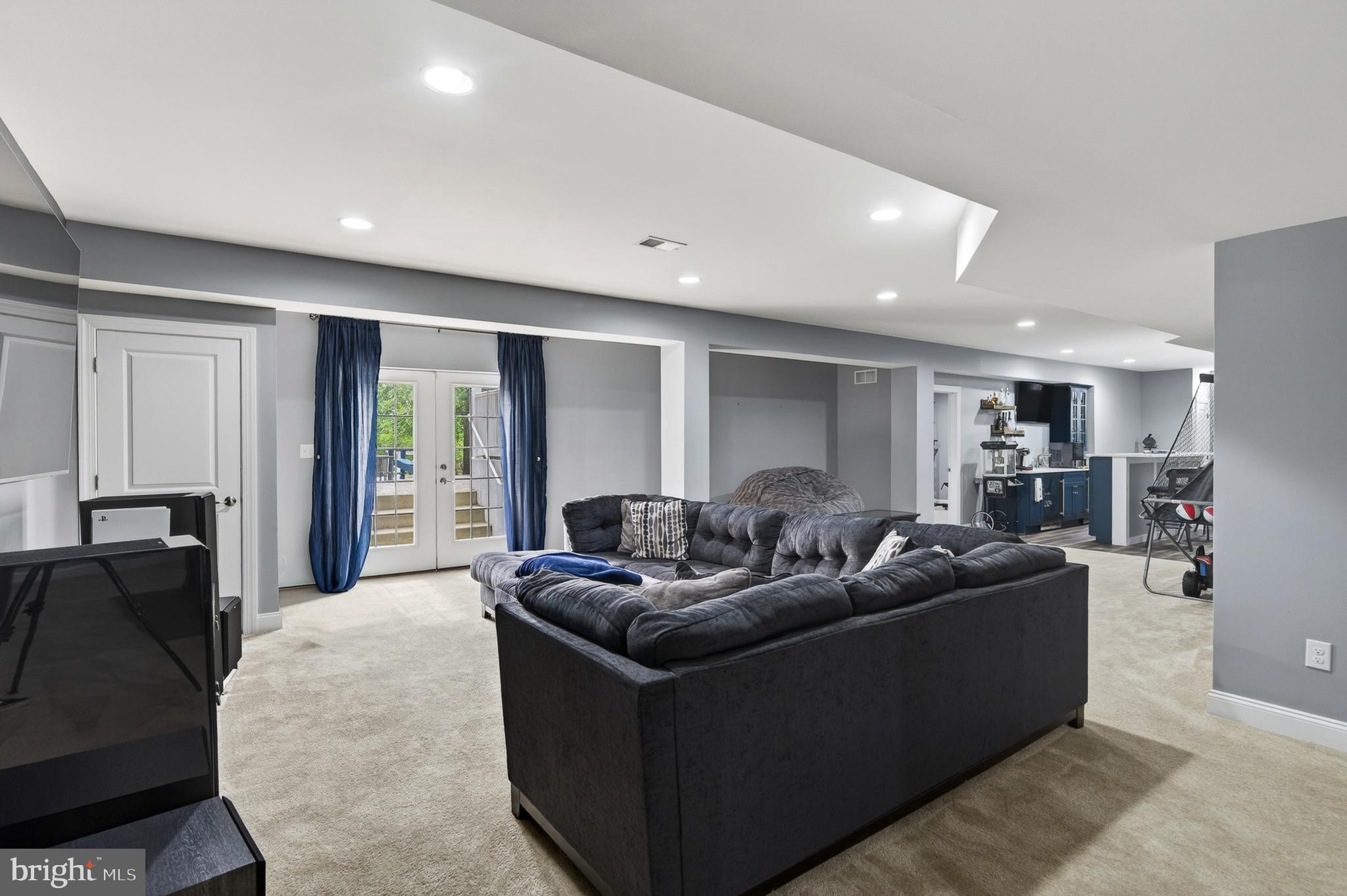 ROTHWELL ESTATES - Residential