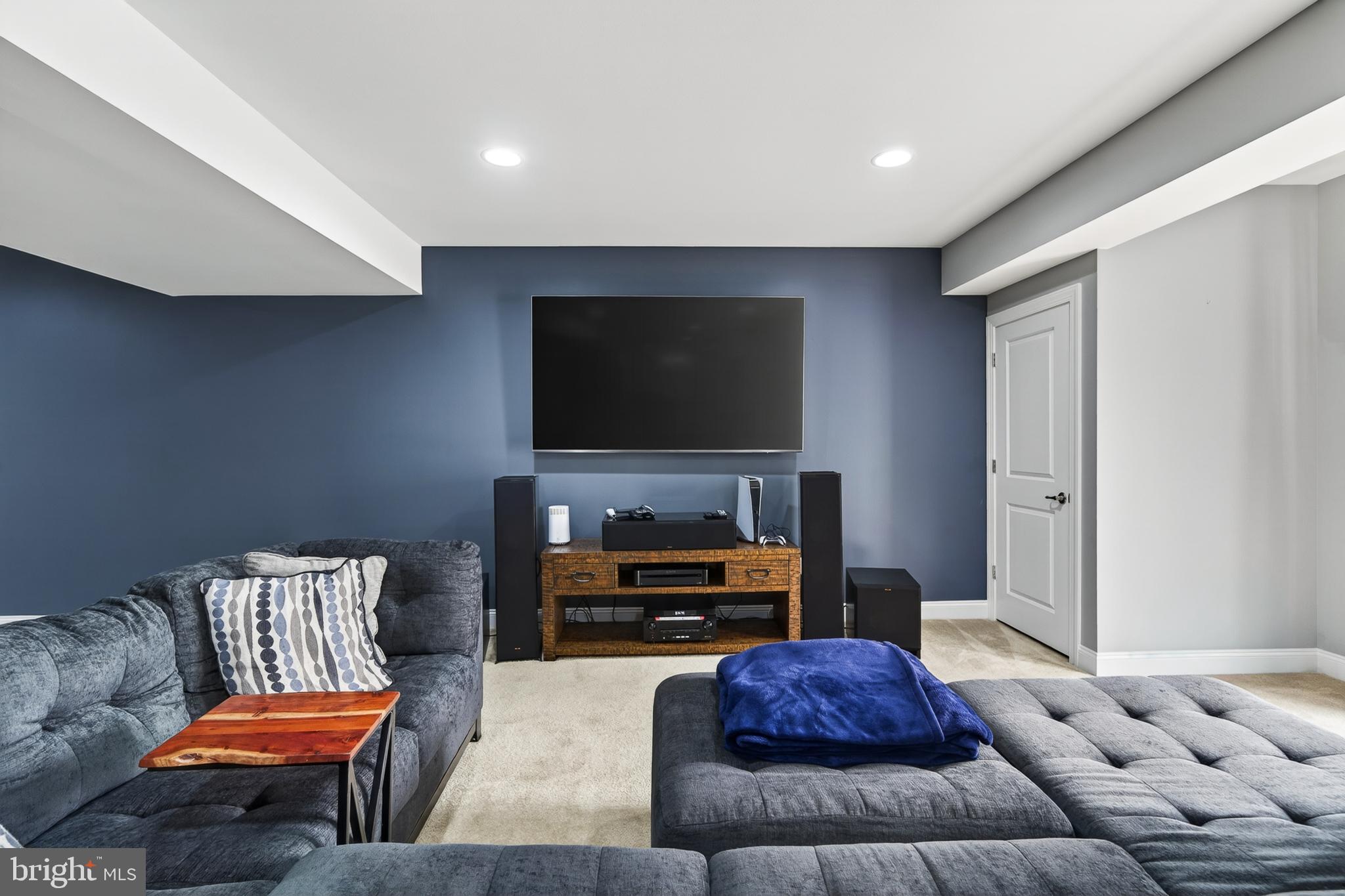 ROTHWELL ESTATES - Residential
