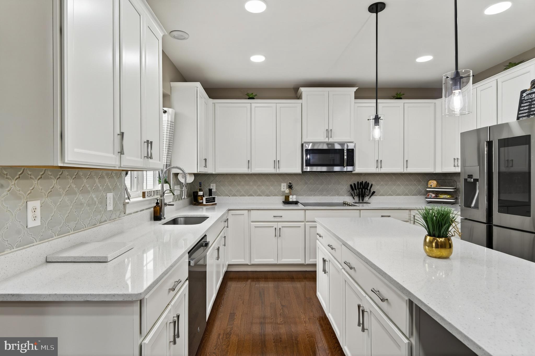 ROTHWELL ESTATES - Residential