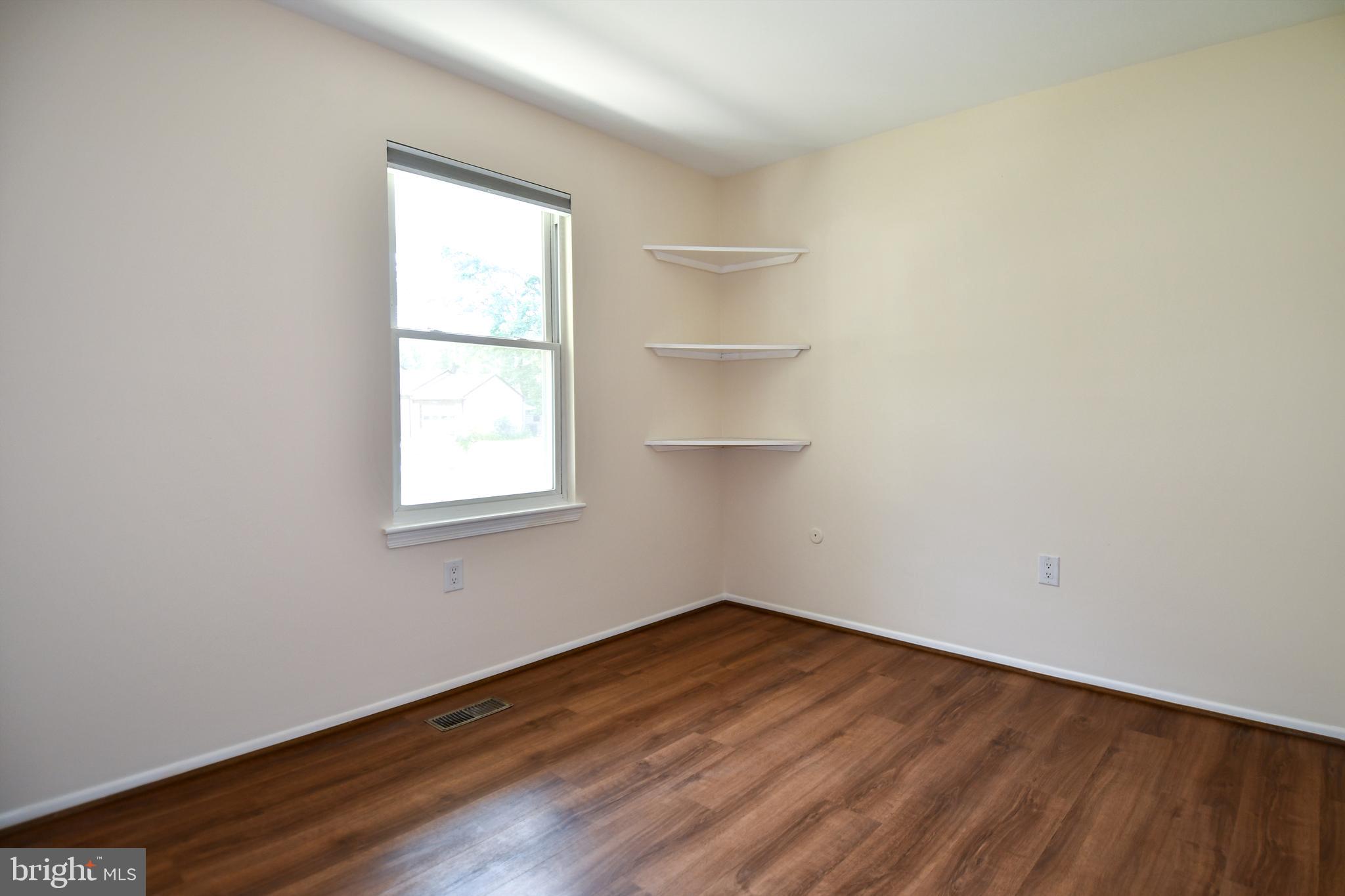 WHITE OAK VILLAGE - Residential