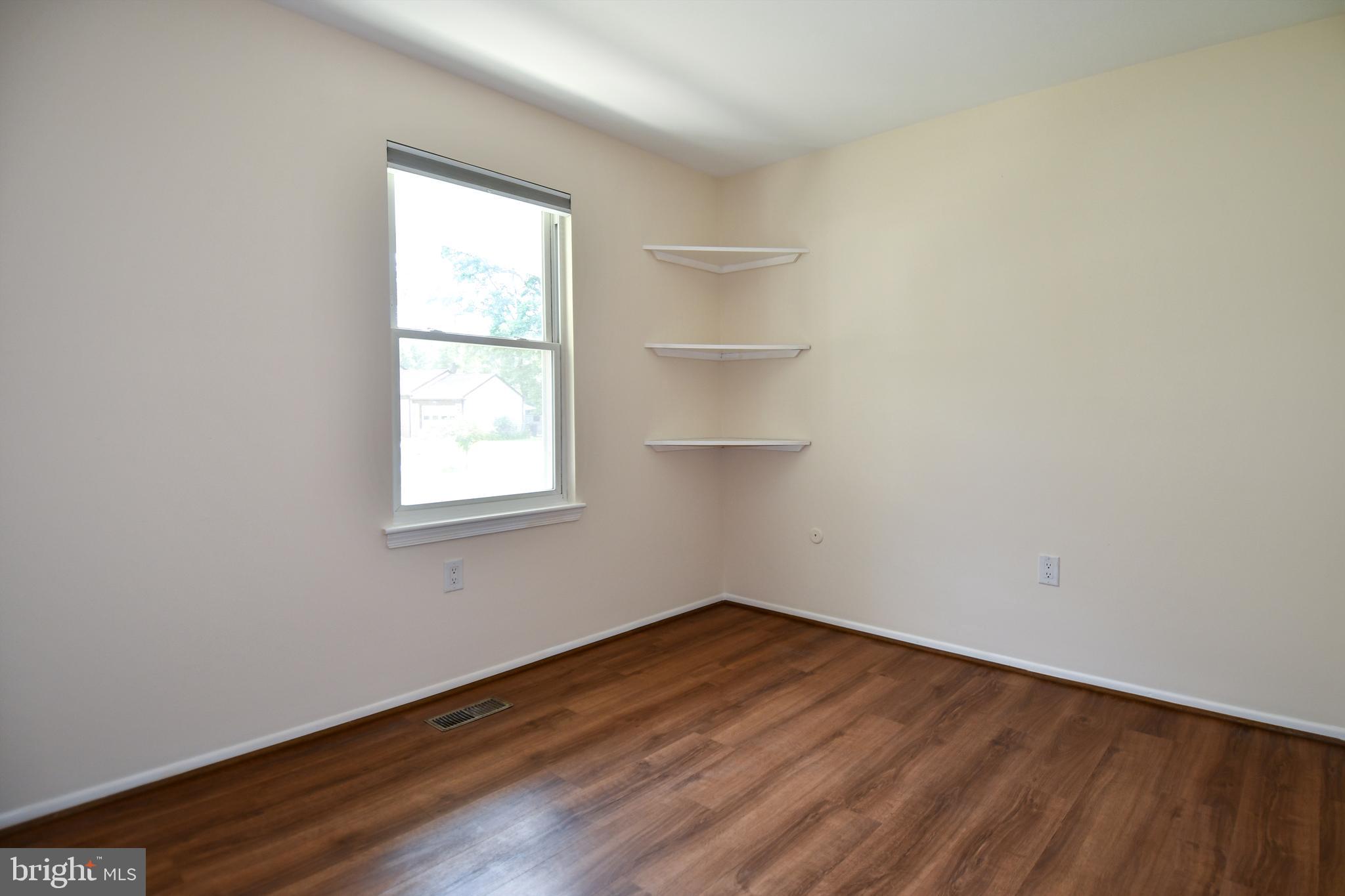 WHITE OAK VILLAGE - Residential