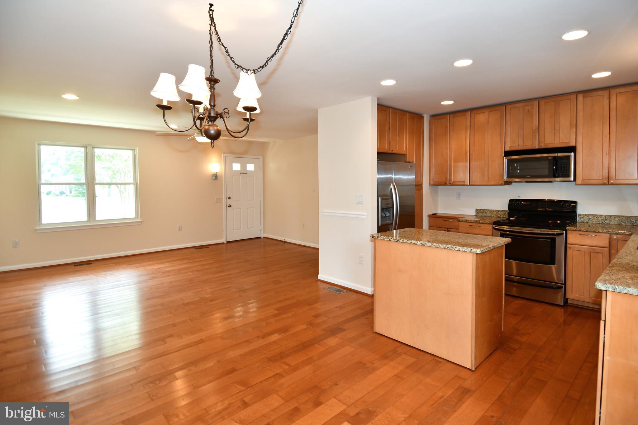 WHITE OAK VILLAGE - Residential