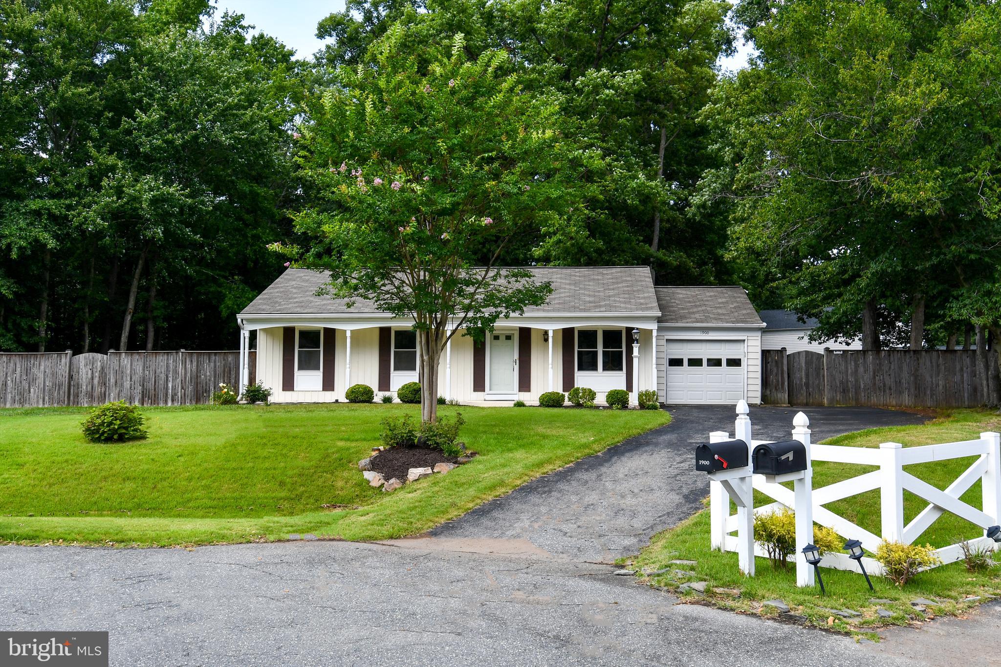 WHITE OAK VILLAGE - Residential