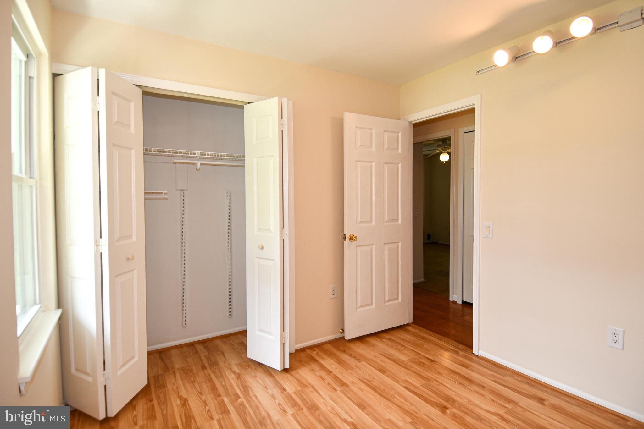 WHITE OAK VILLAGE - Residential