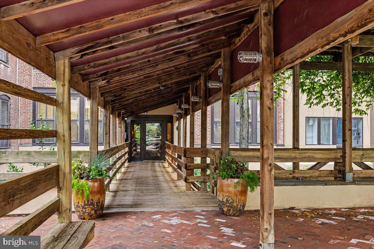 OLD CITY - Residential
