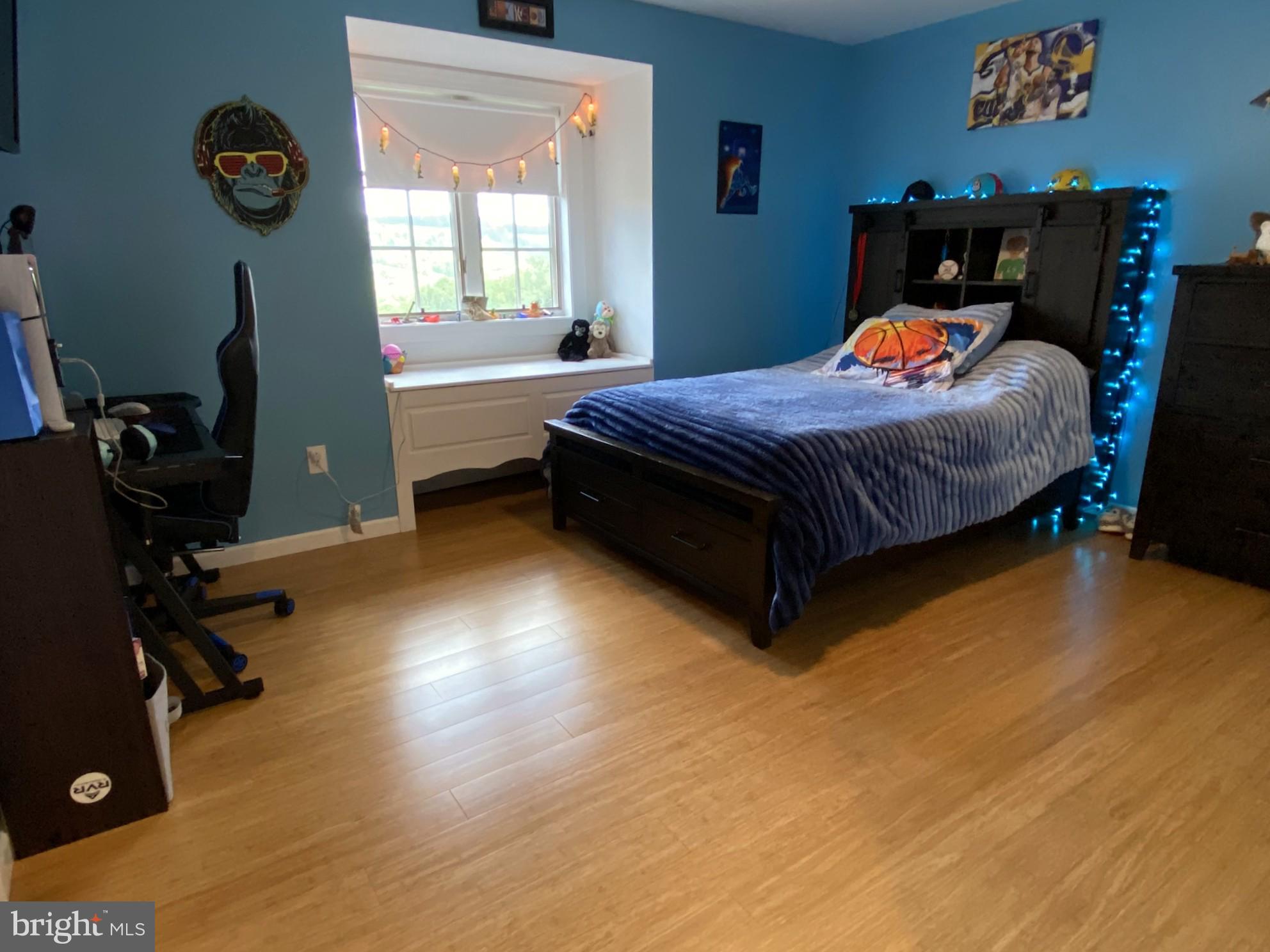 BRADDOCK ESTATES - Residential