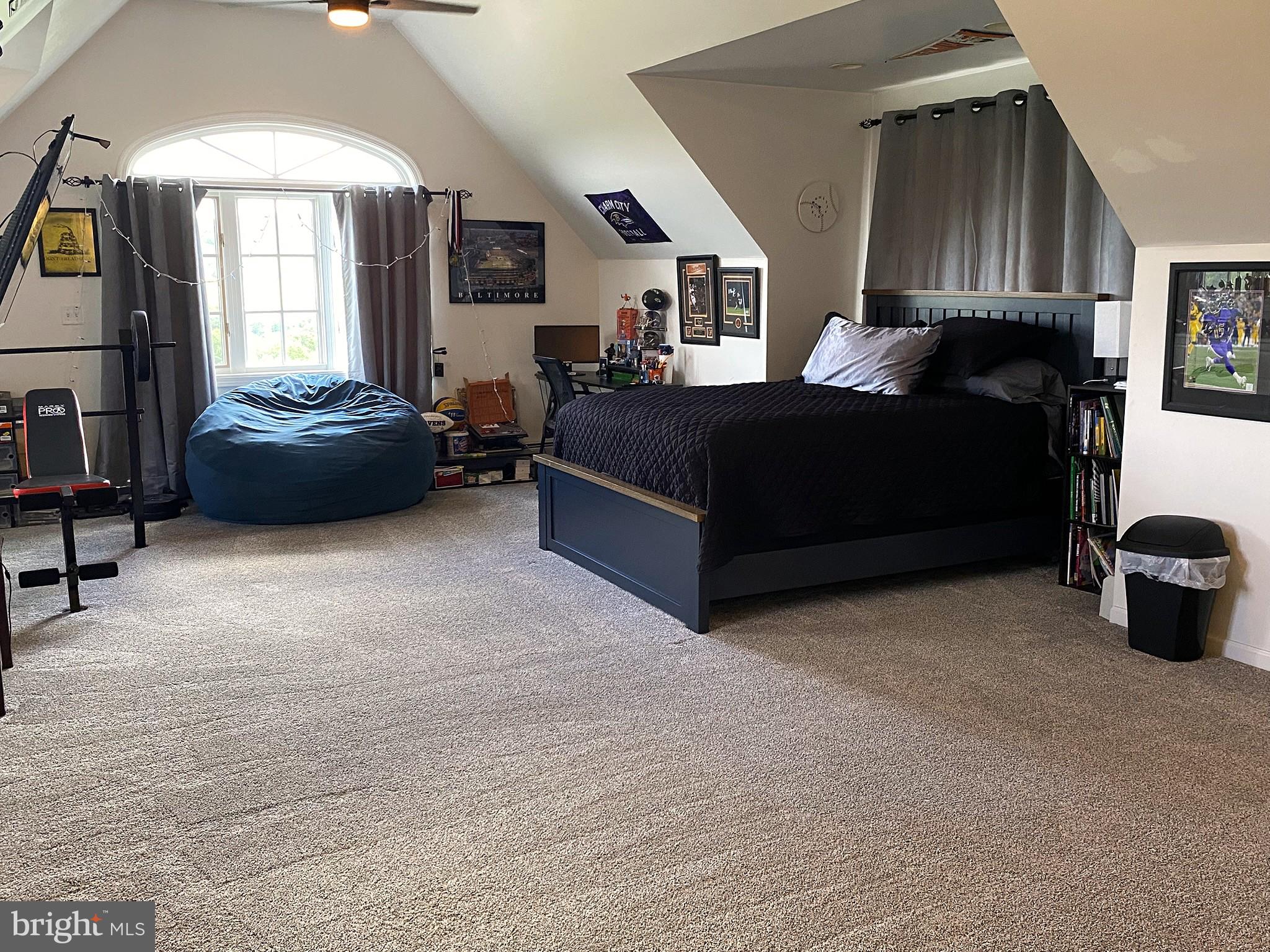 BRADDOCK ESTATES - Residential