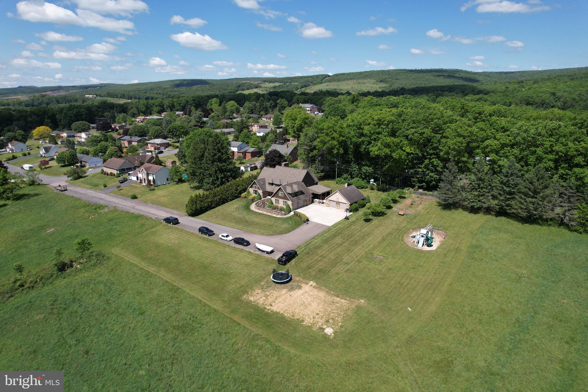 BRADDOCK ESTATES - Residential