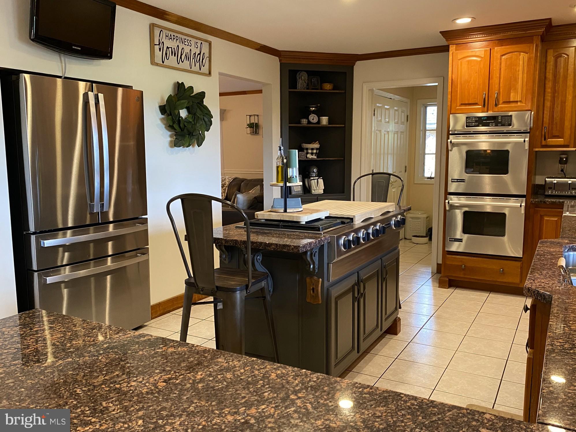 BRADDOCK ESTATES - Residential