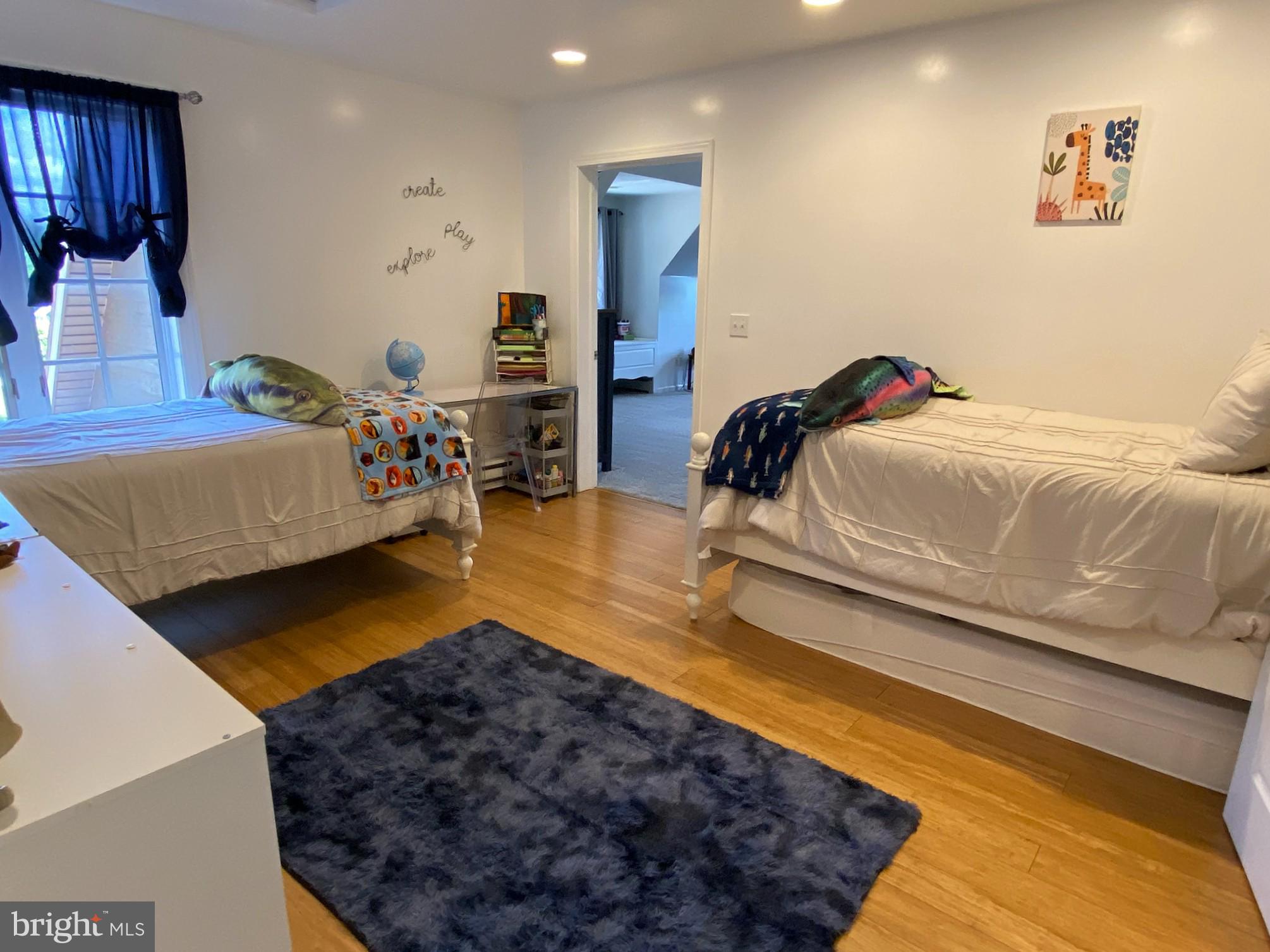 BRADDOCK ESTATES - Residential
