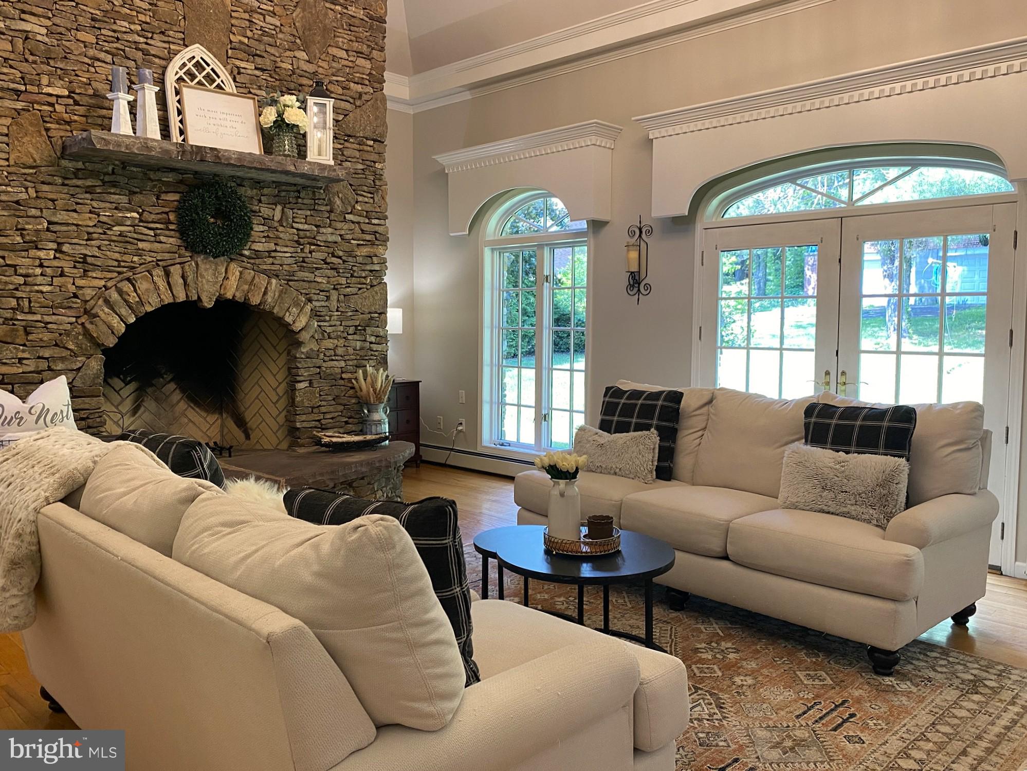 BRADDOCK ESTATES - Residential