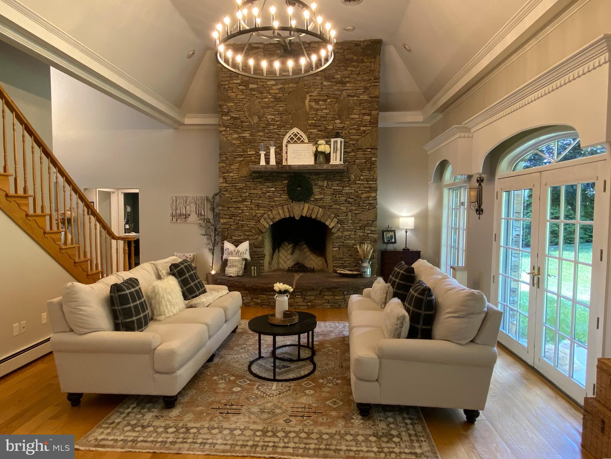 BRADDOCK ESTATES - Residential