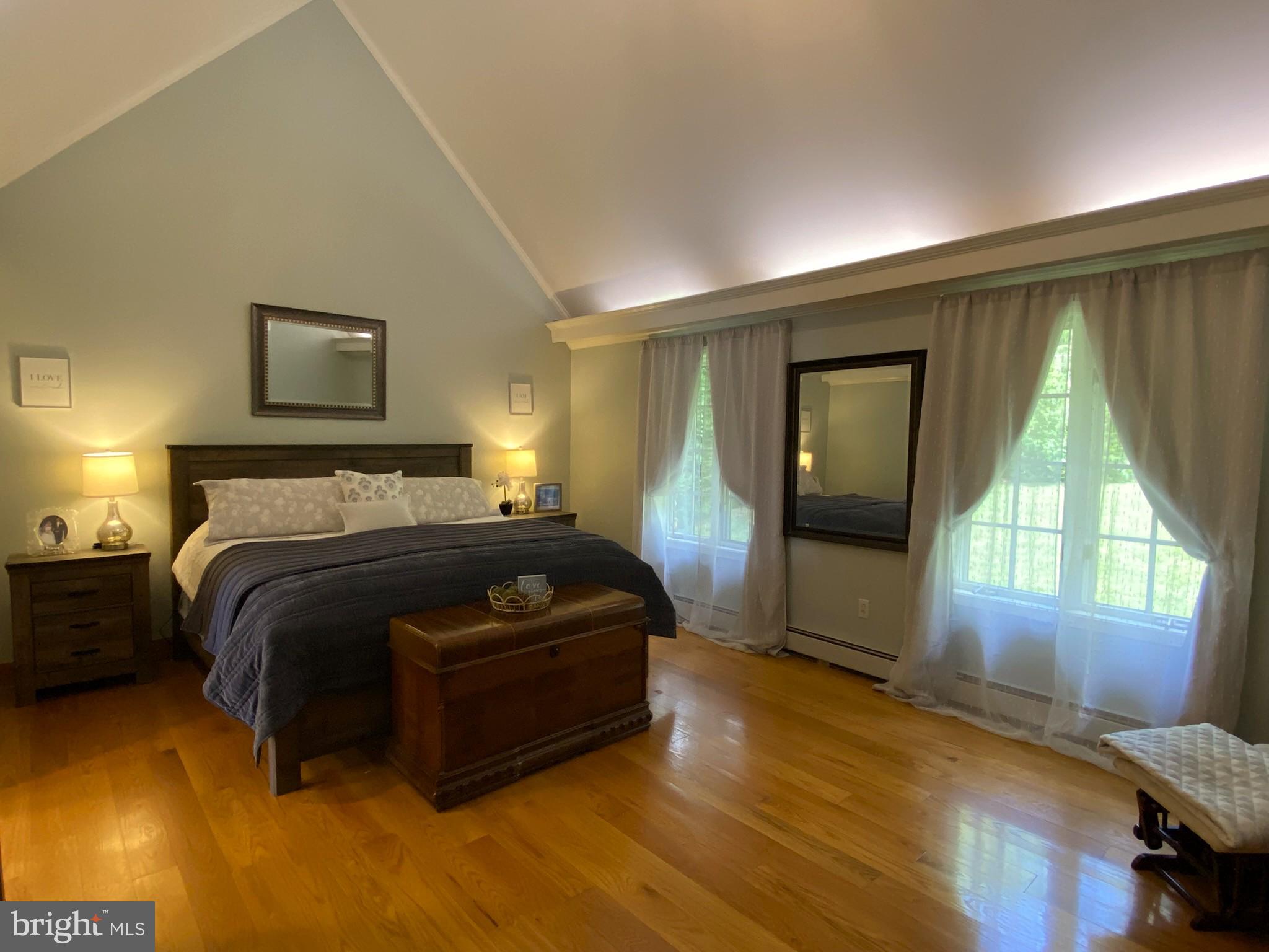 BRADDOCK ESTATES - Residential