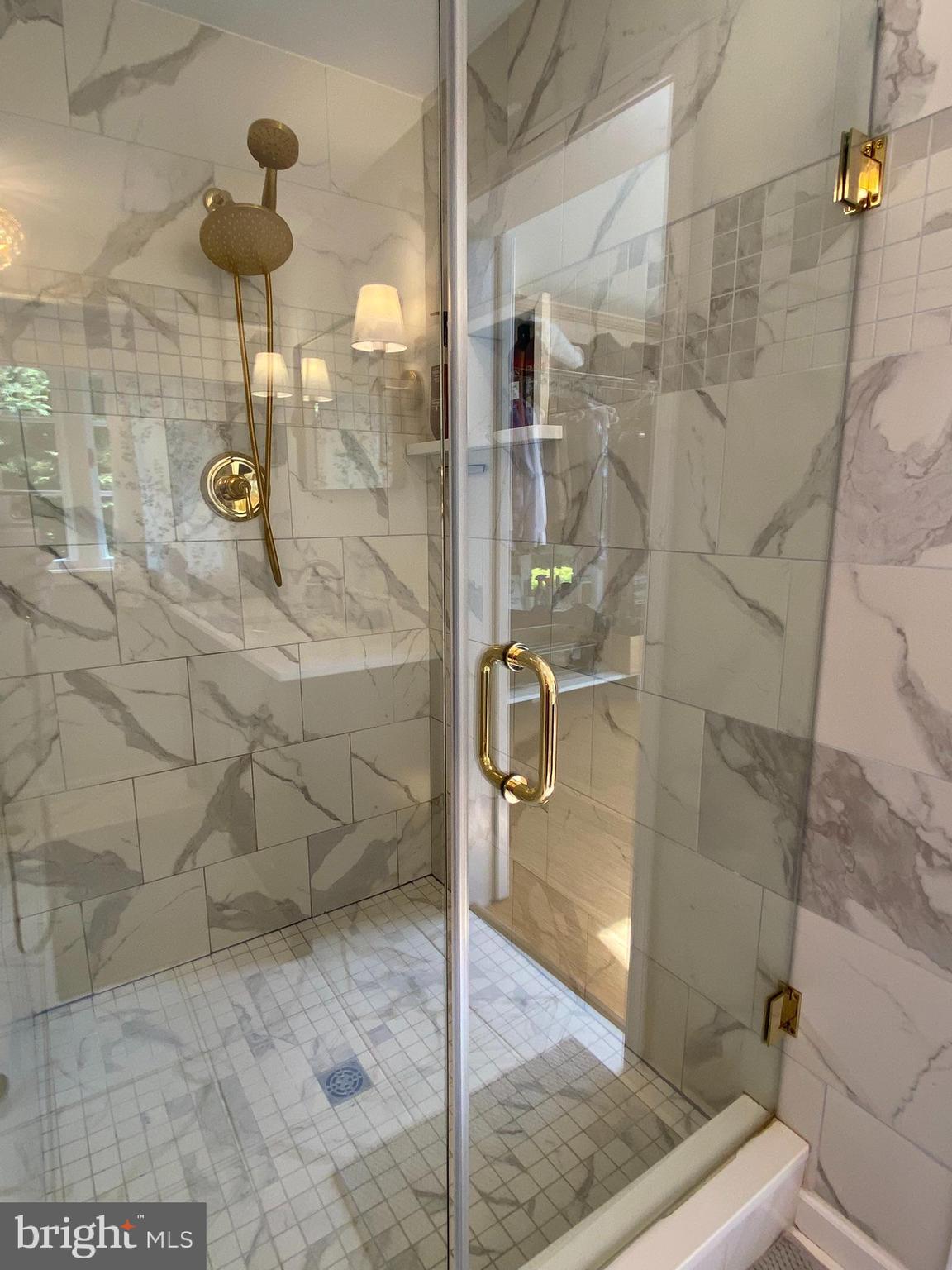 BRADDOCK ESTATES - Residential