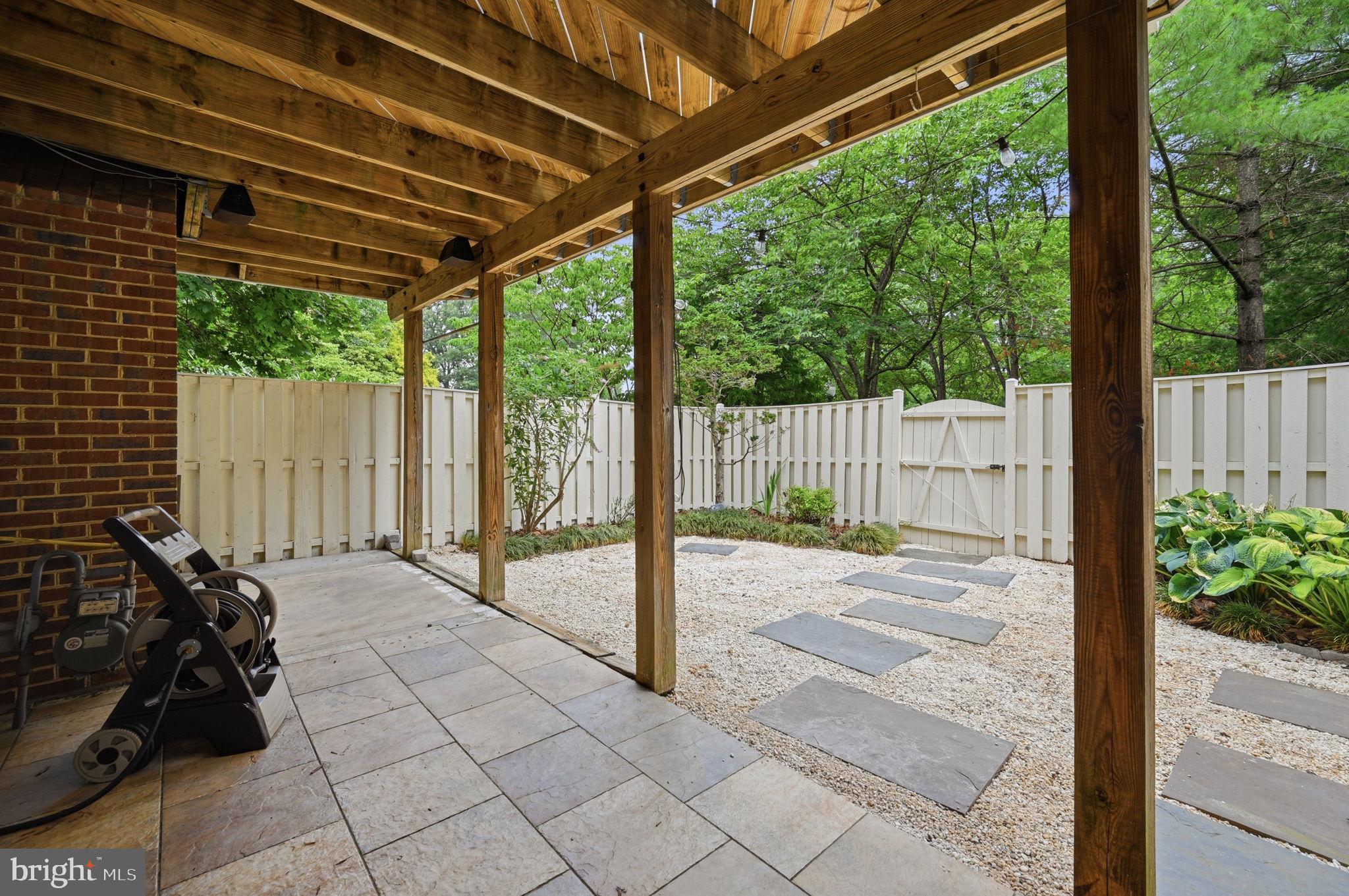 WYANT PROPERTY - Residential