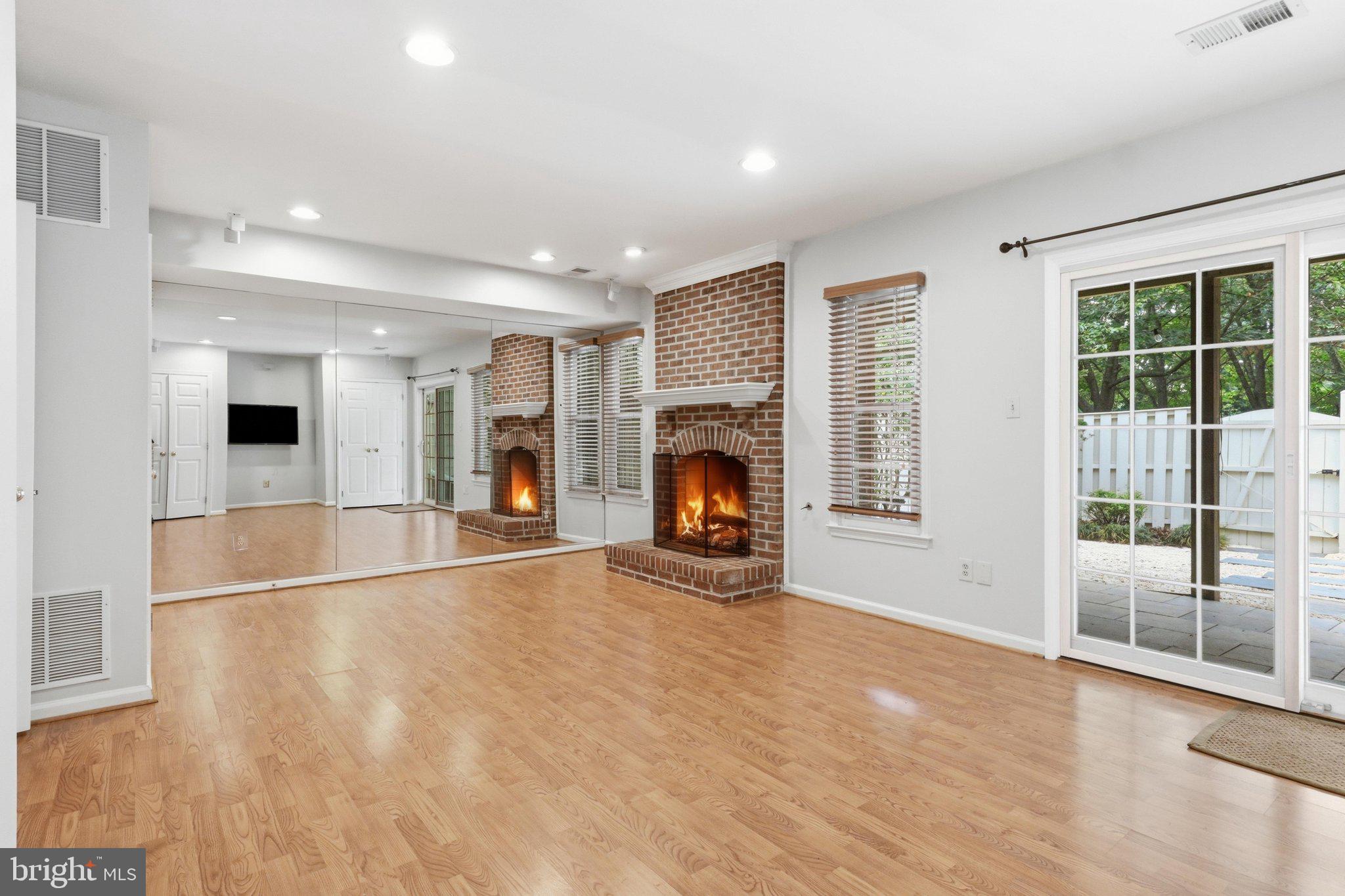 WYANT PROPERTY - Residential