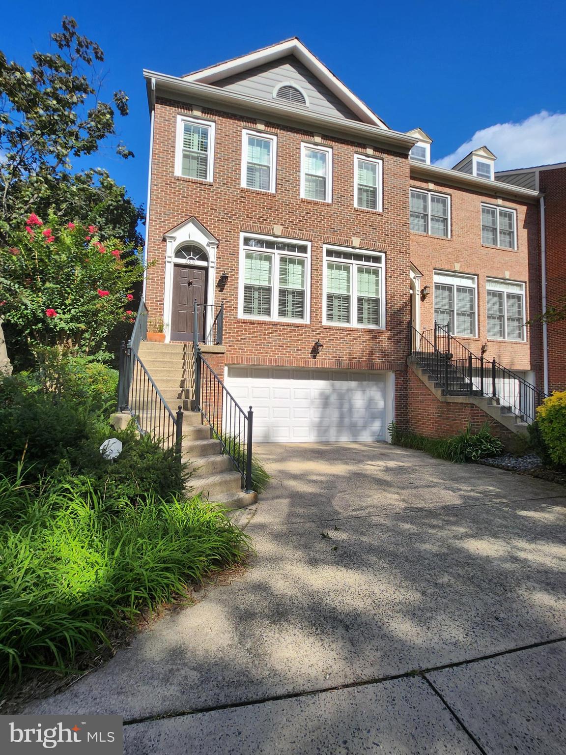 WYANT PROPERTY - Residential