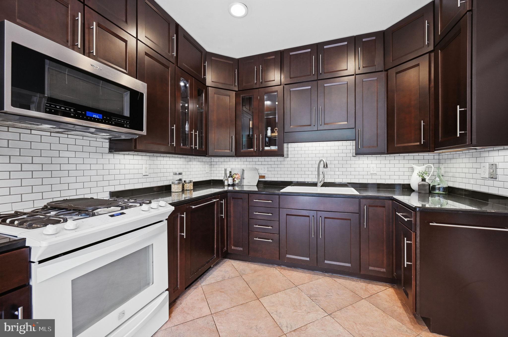 WYANT PROPERTY - Residential