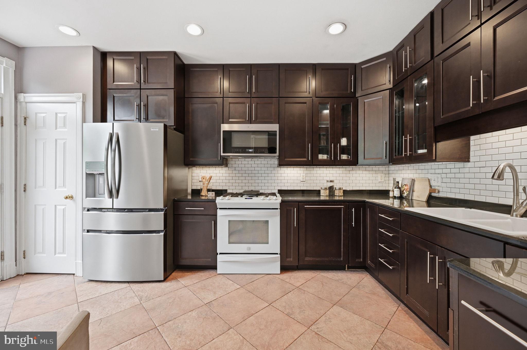 WYANT PROPERTY - Residential