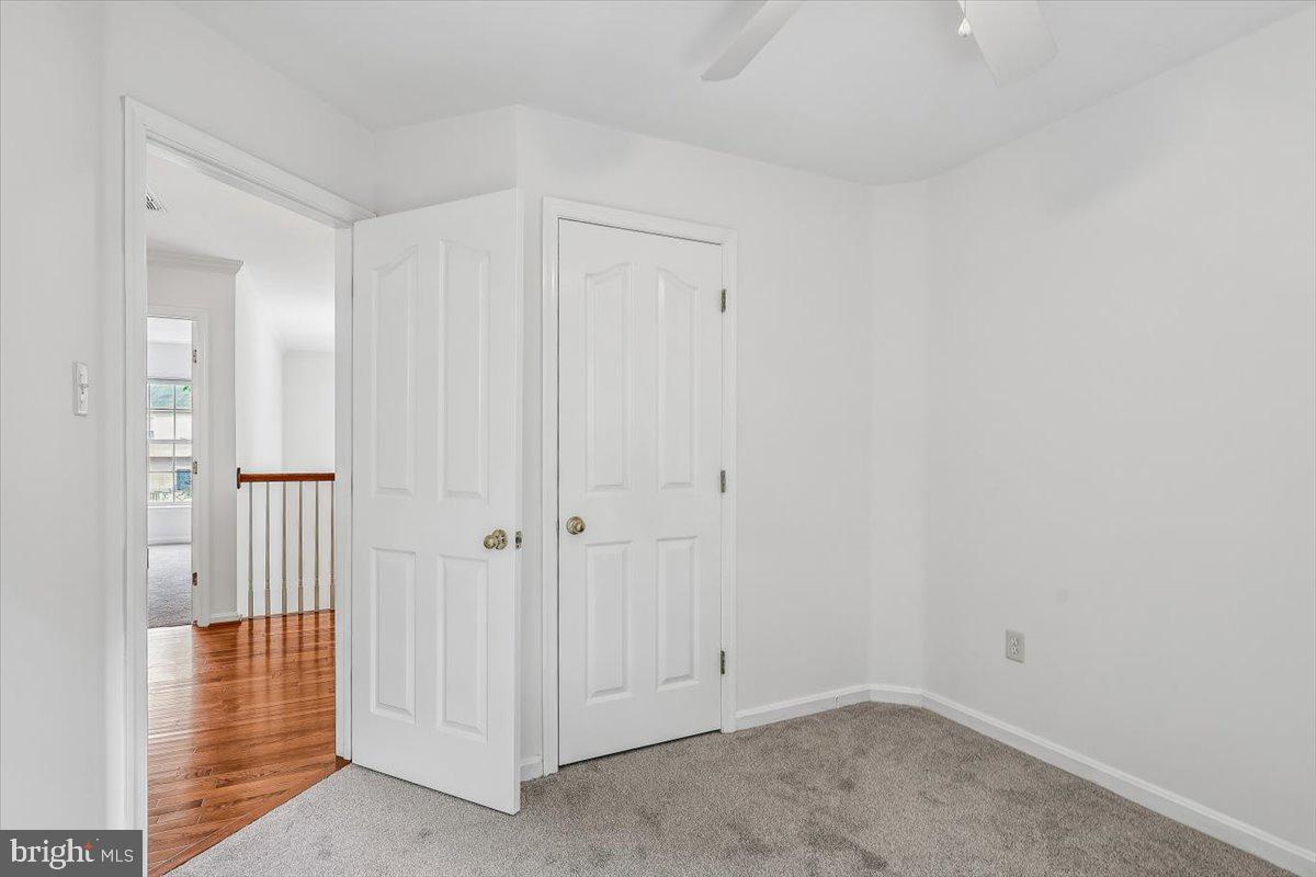 PINEY ORCHARD - Residential