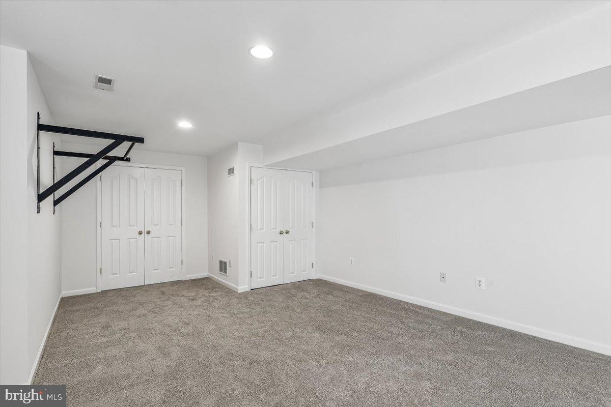 PINEY ORCHARD - Residential