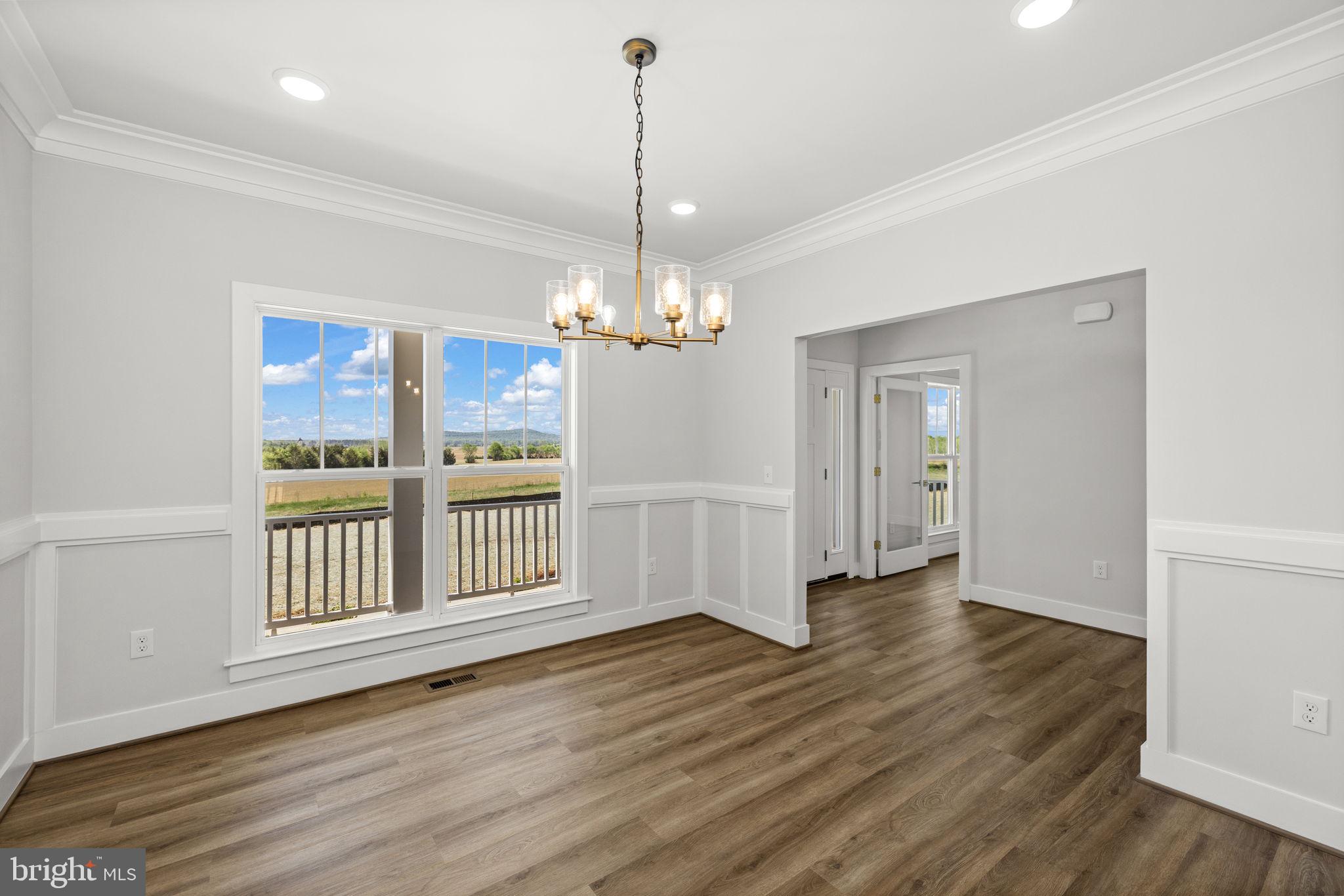 STEVENSBURG - Residential