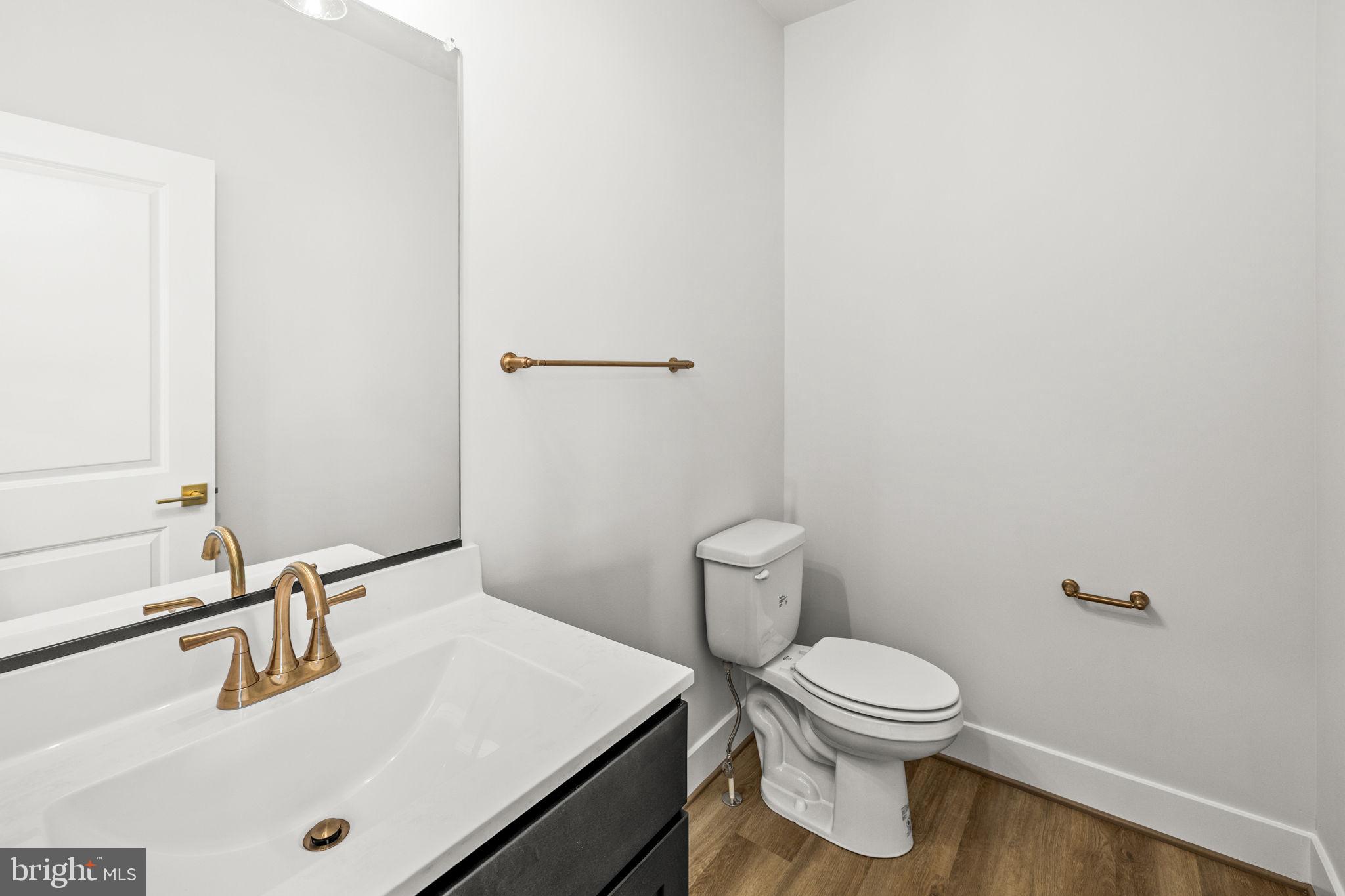 STEVENSBURG - Residential