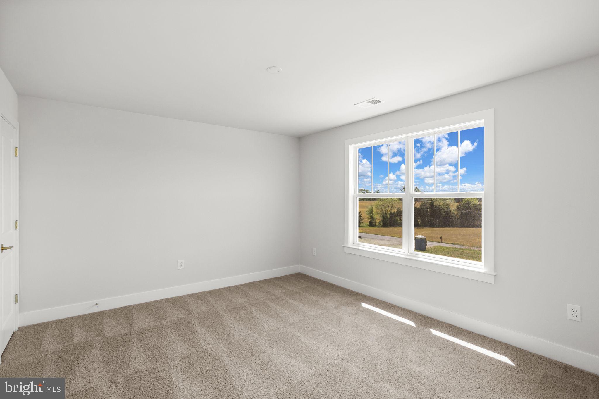 STEVENSBURG - Residential