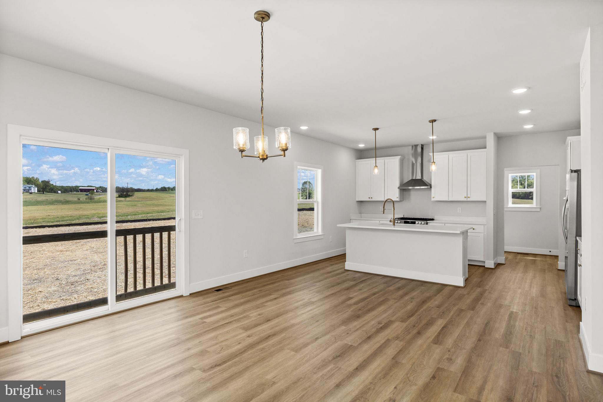 STEVENSBURG - Residential