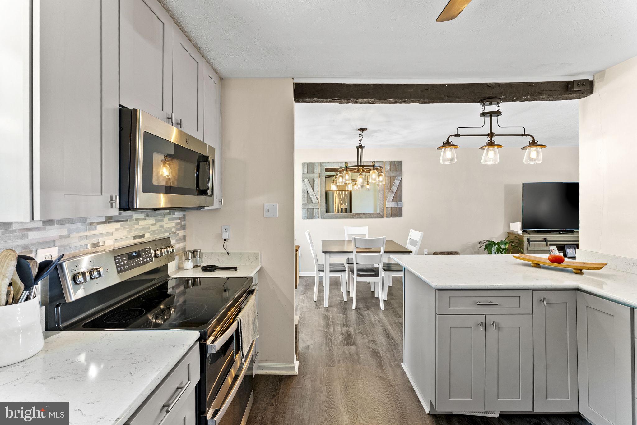 CEDAR RUN ESTS - Residential