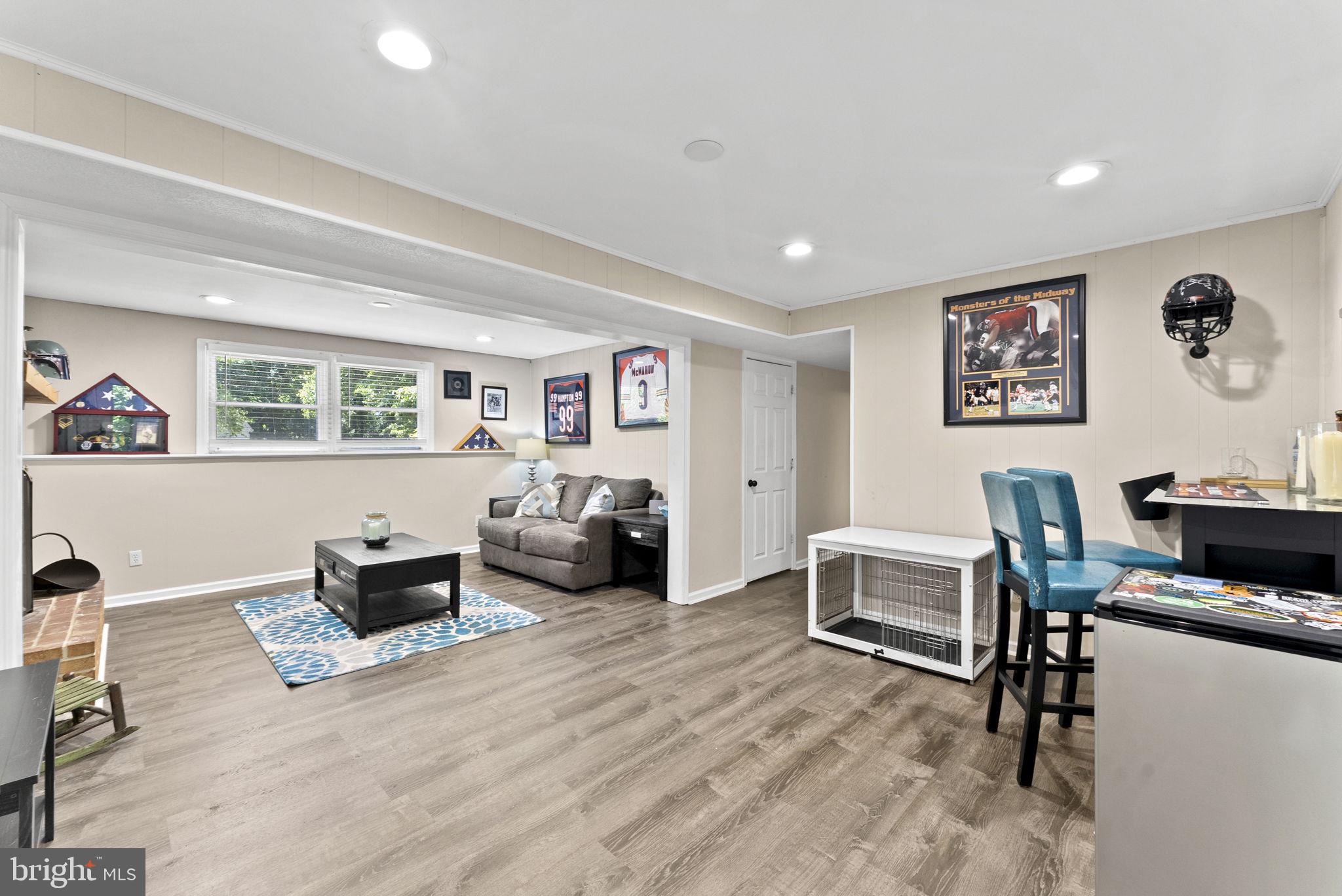 CEDAR RUN ESTS - Residential