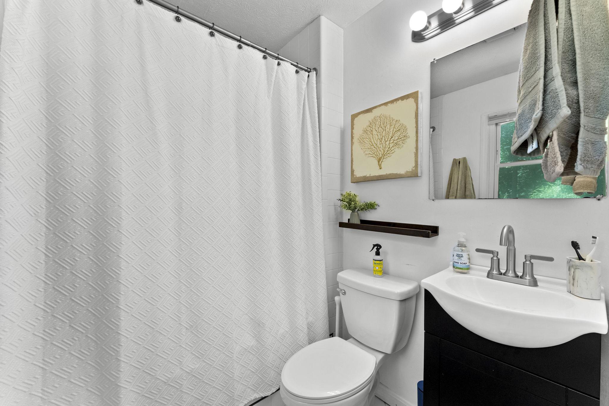 CEDAR RUN ESTS - Residential