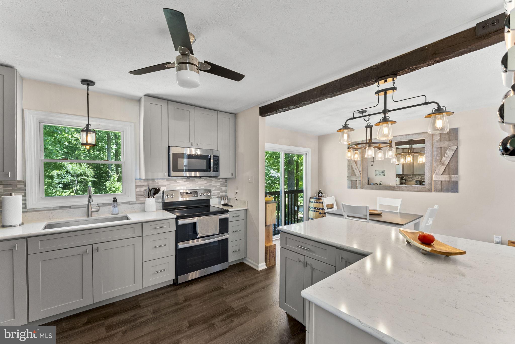 CEDAR RUN ESTS - Residential