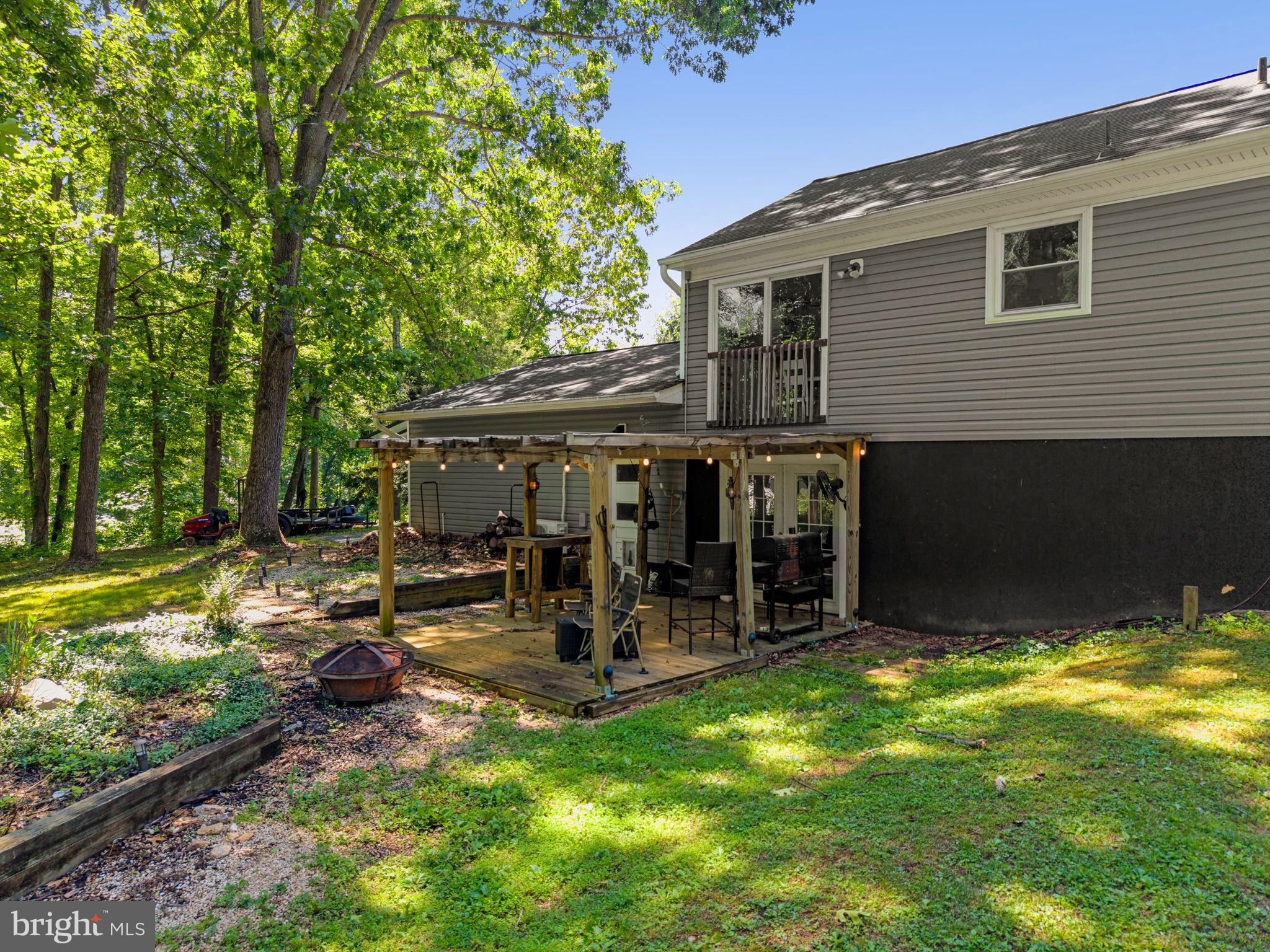 CEDAR RUN ESTS - Residential