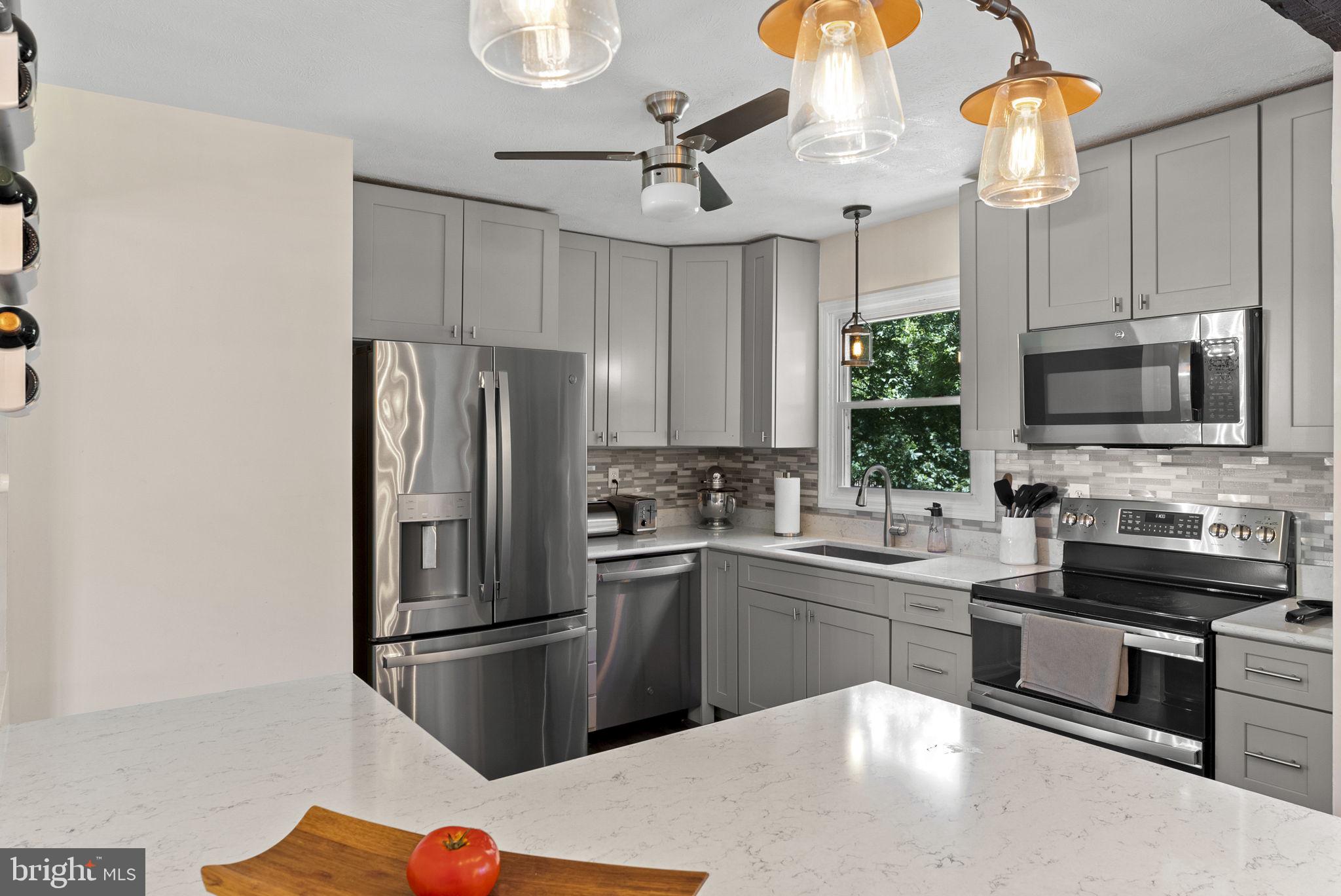 CEDAR RUN ESTS - Residential
