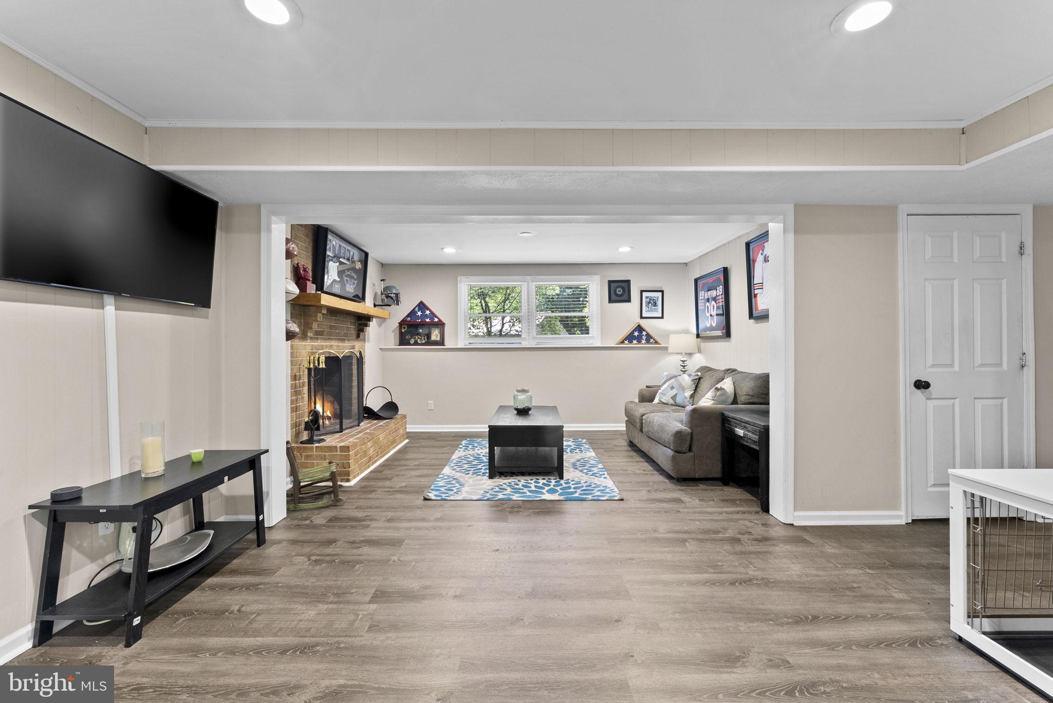 CEDAR RUN ESTS - Residential