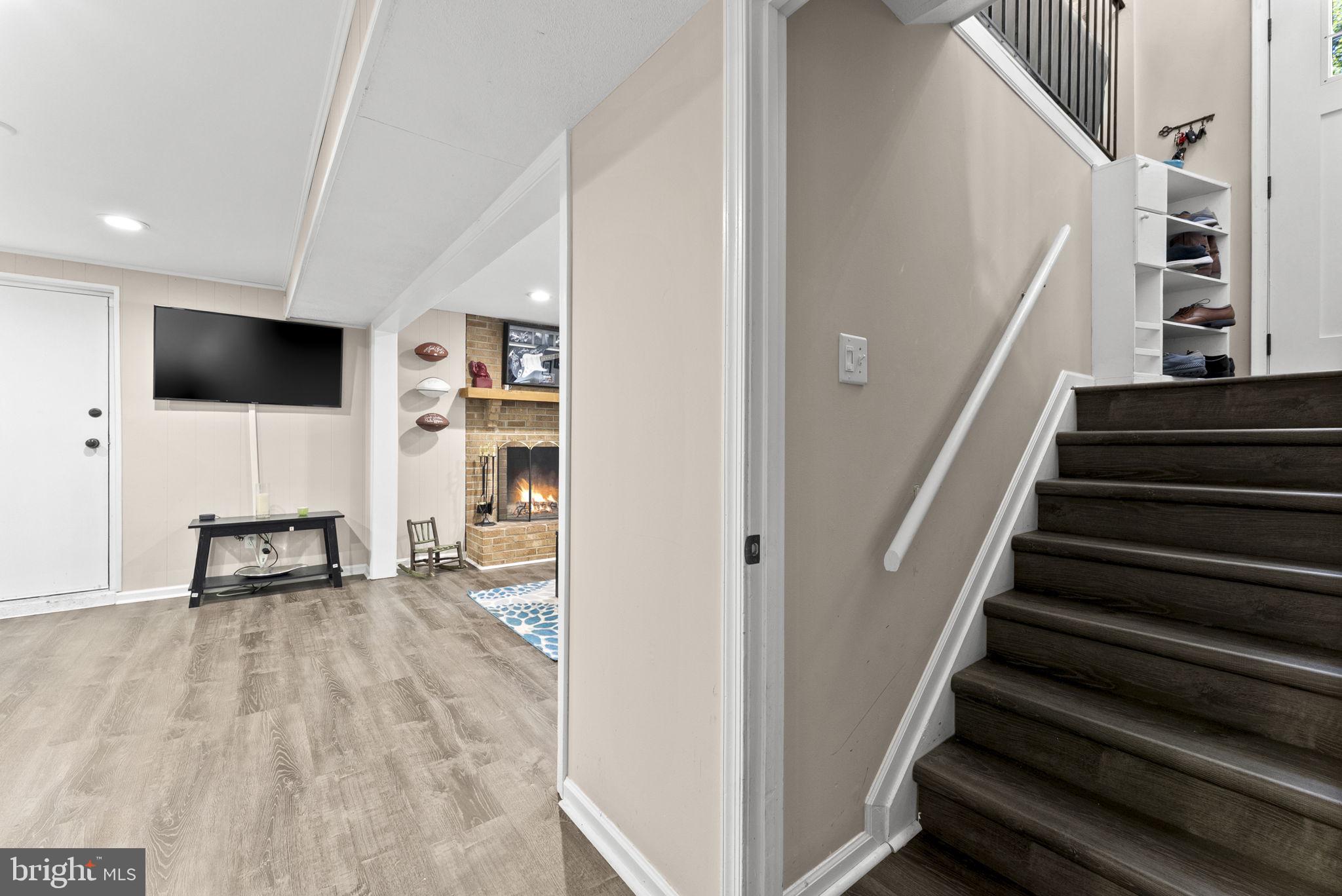CEDAR RUN ESTS - Residential