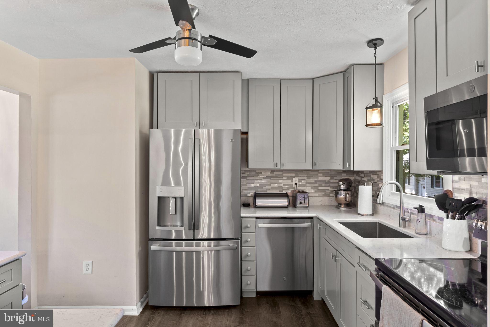 CEDAR RUN ESTS - Residential