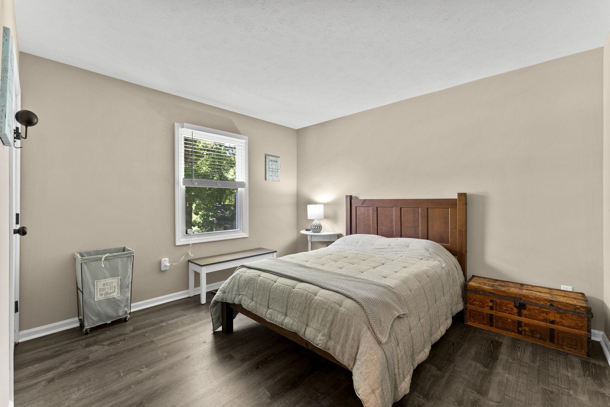 CEDAR RUN ESTS - Residential