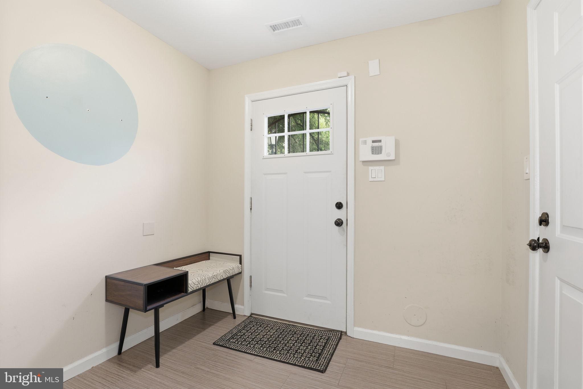 COLLEGE PARK - Residential