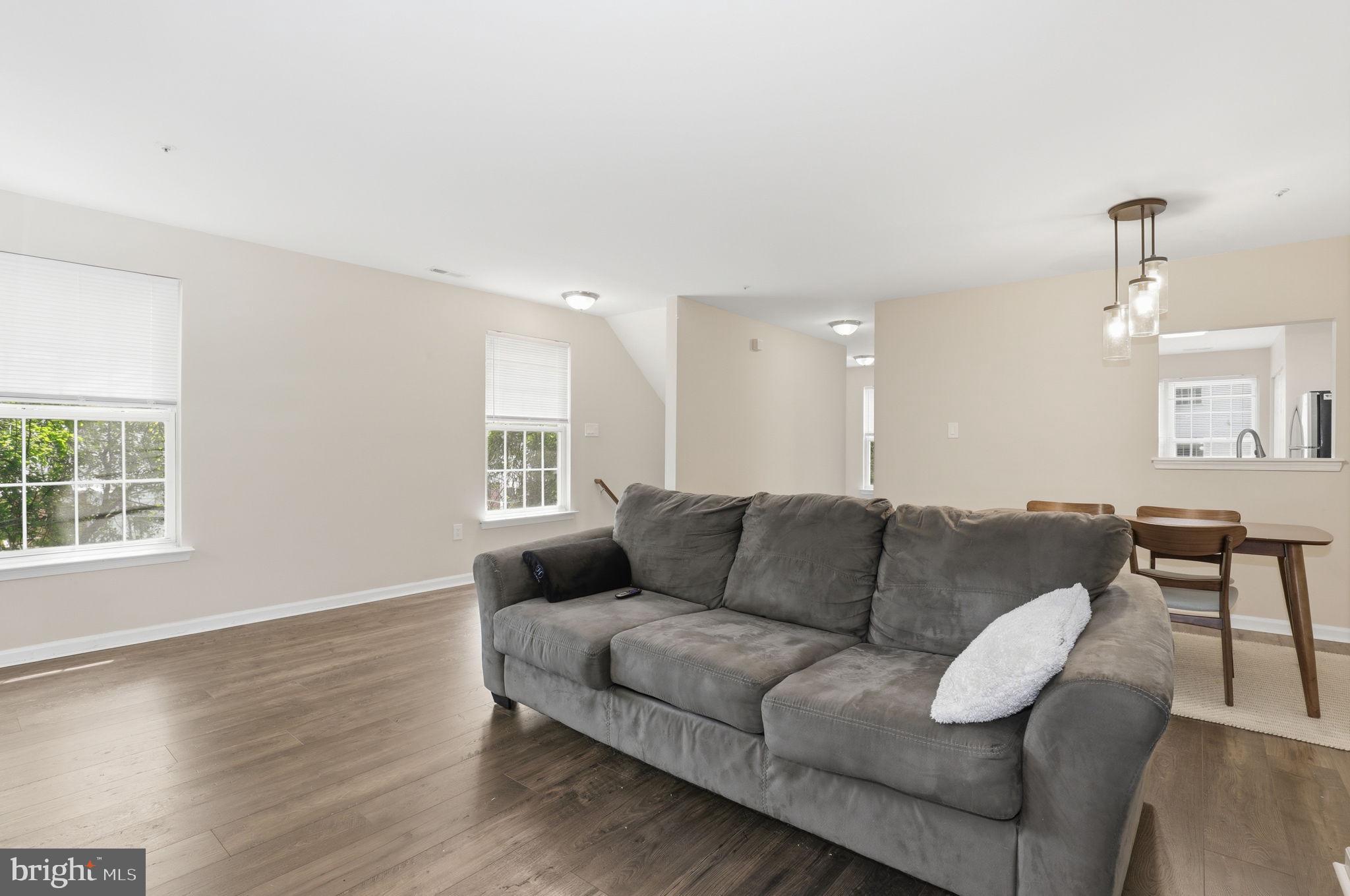 COLLEGE PARK - Residential