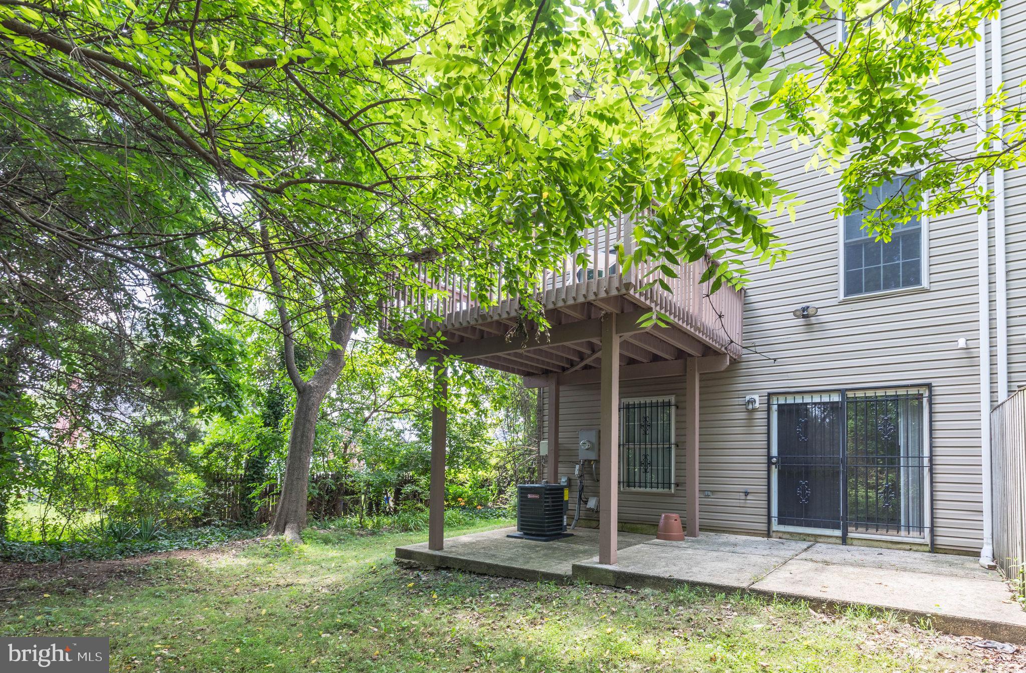 COLLEGE PARK - Residential