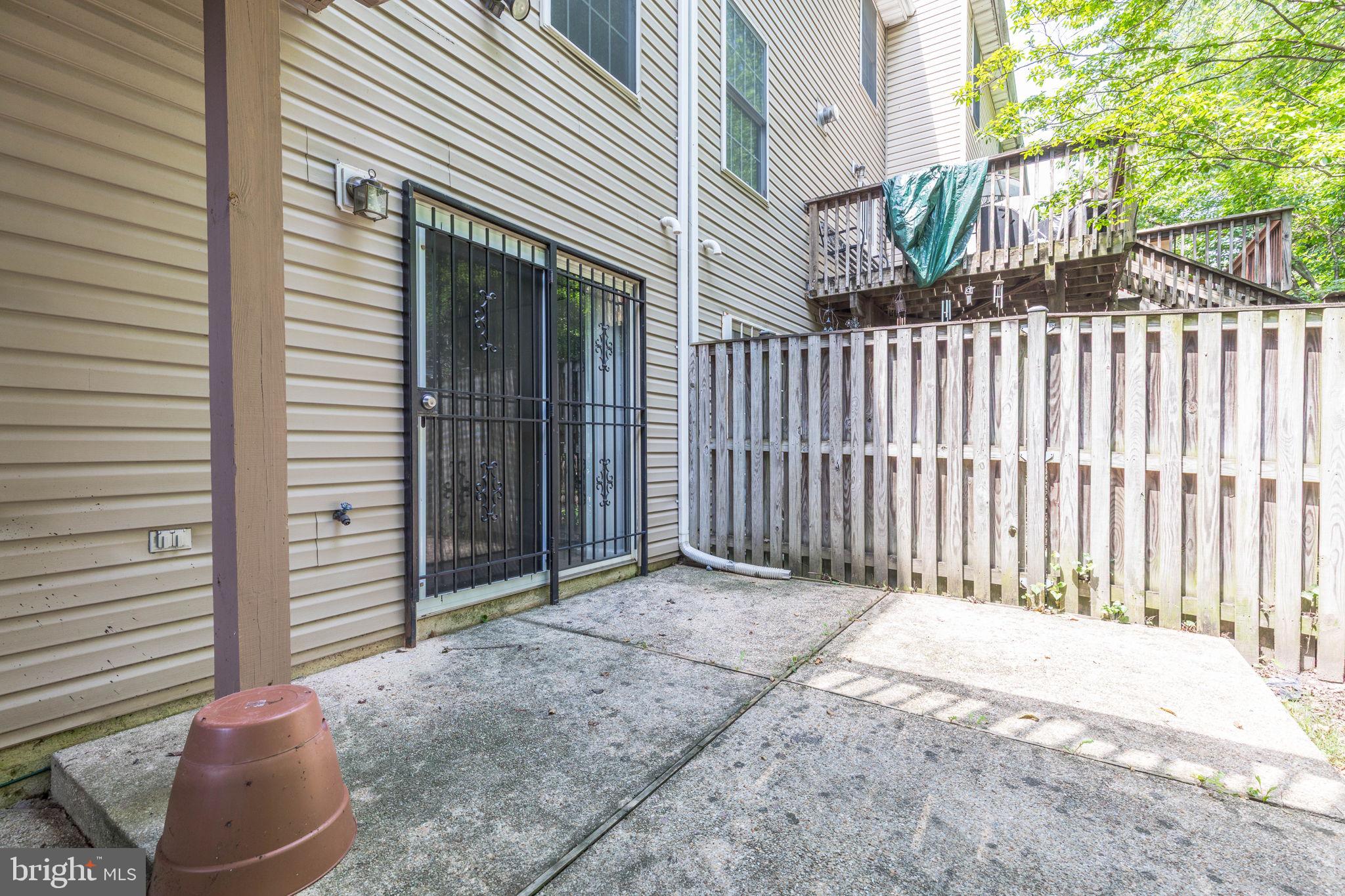 COLLEGE PARK - Residential
