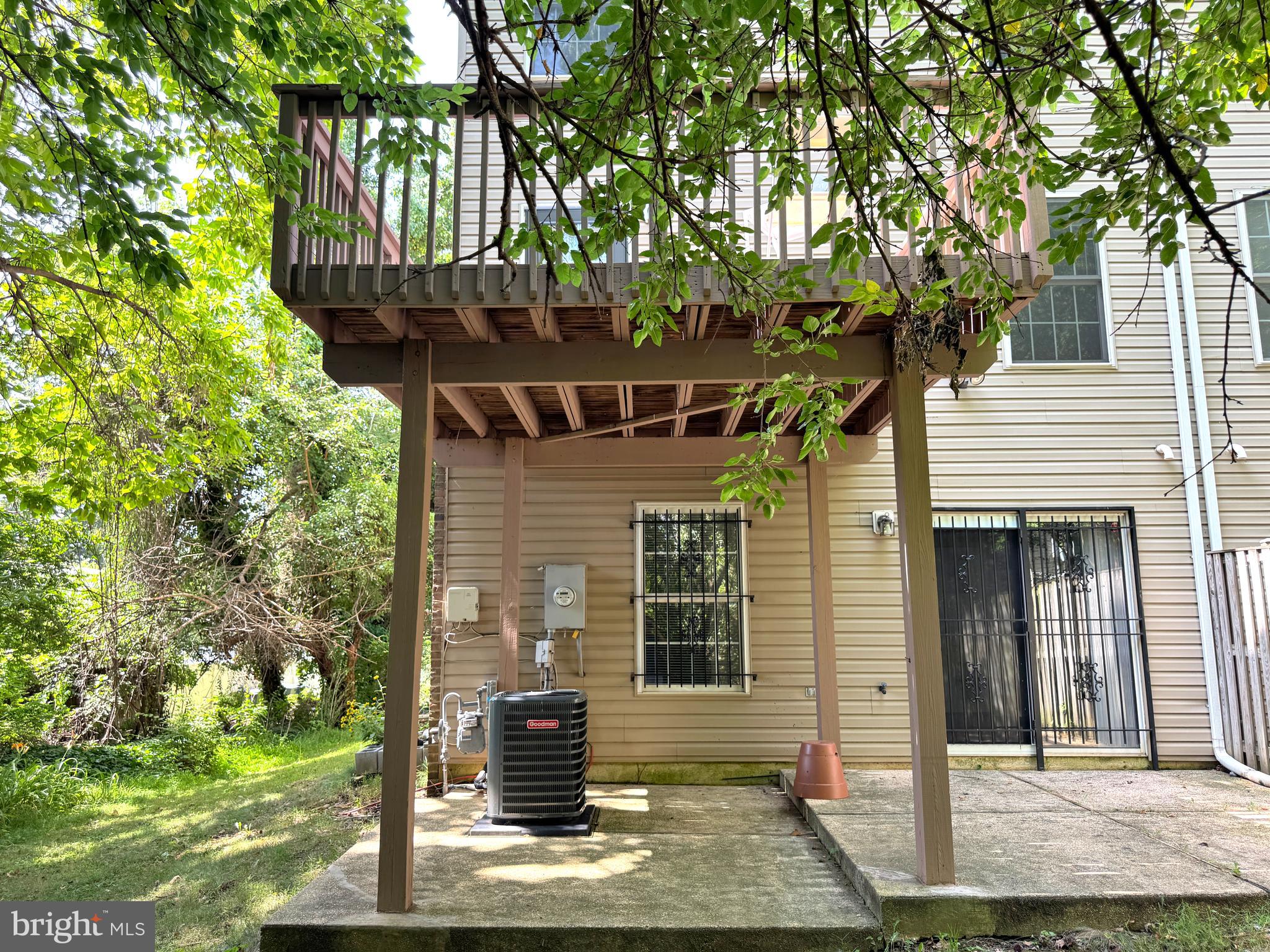 COLLEGE PARK - Residential